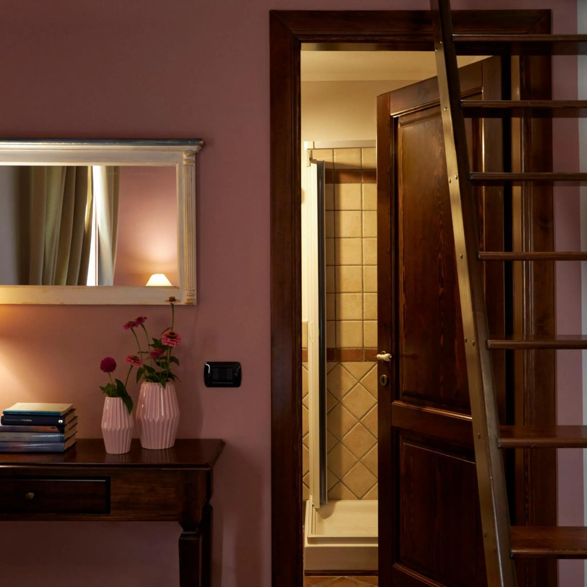 Decorative detail in Piana la Gatta