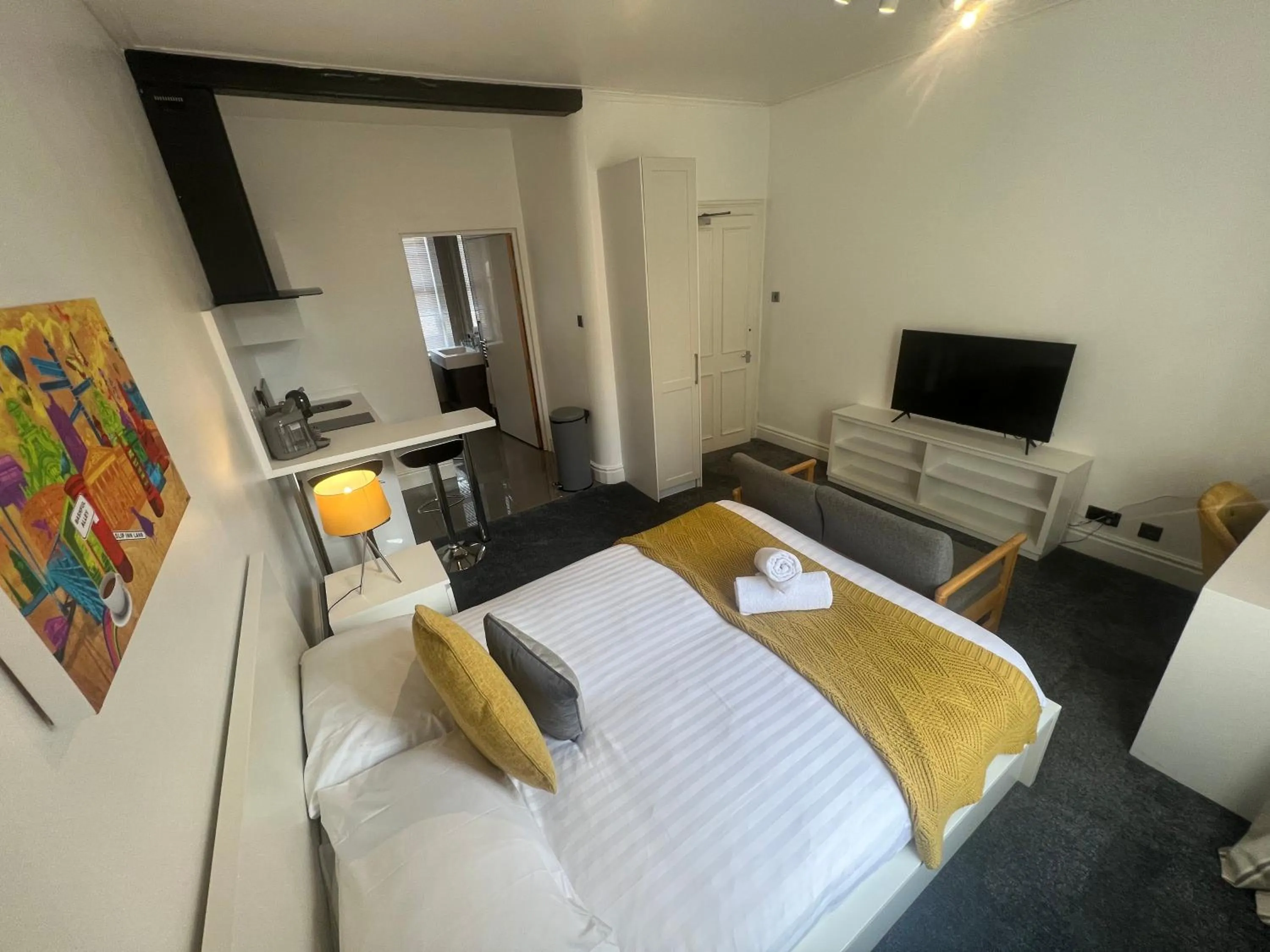 Photo of the whole room, Bed in Sun Street Aparthotel