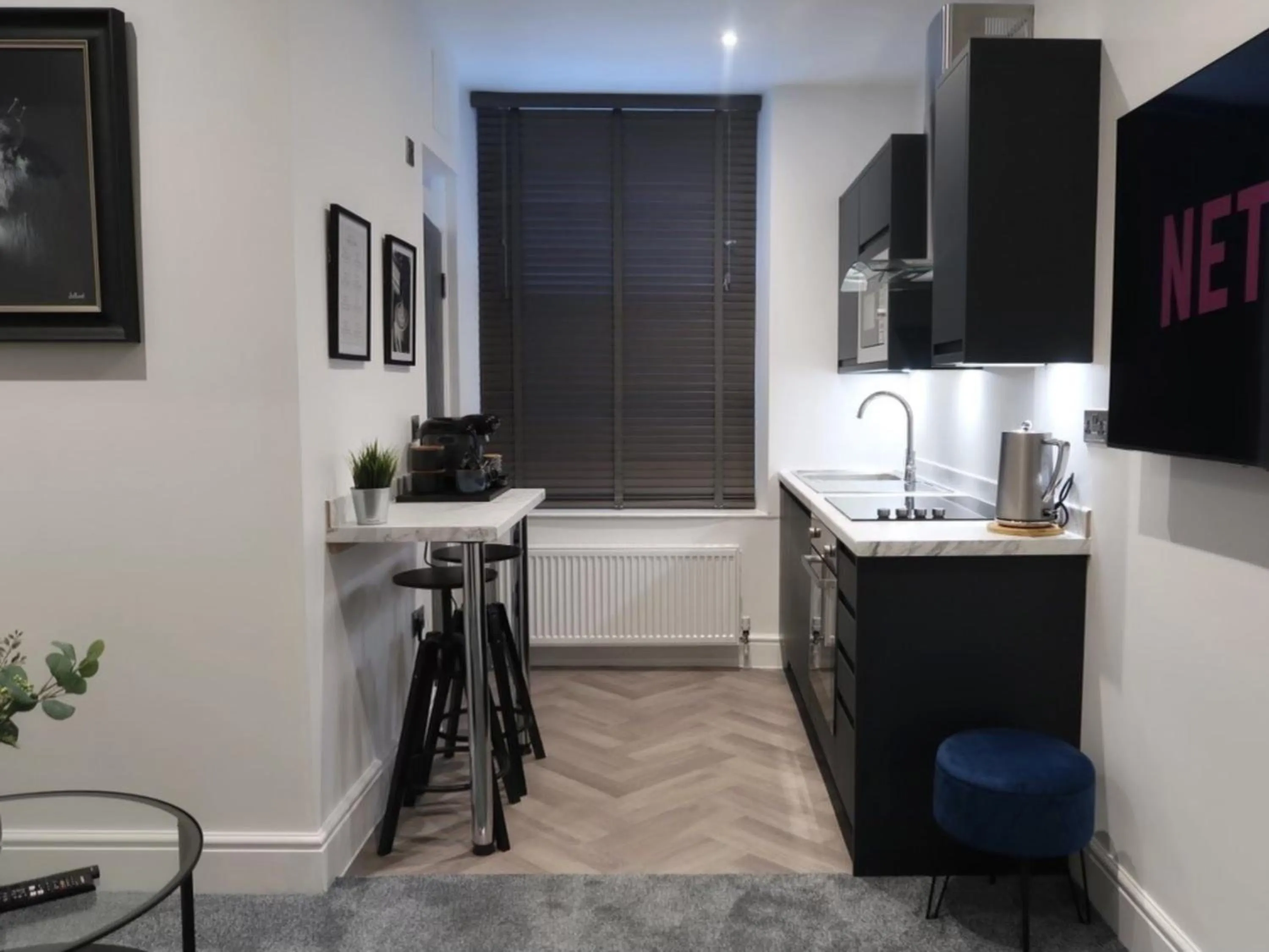 kitchen in Sun Street Aparthotel