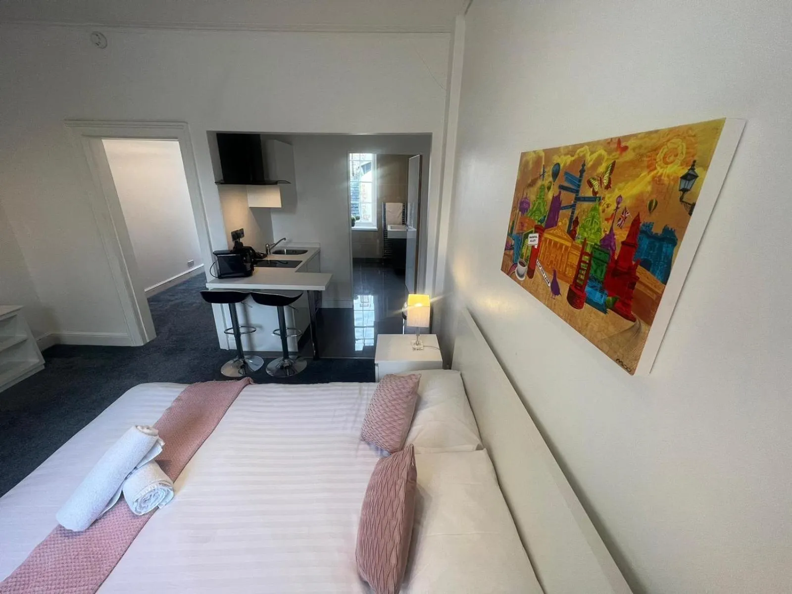 Photo of the whole room, Bed in Sun Street Aparthotel