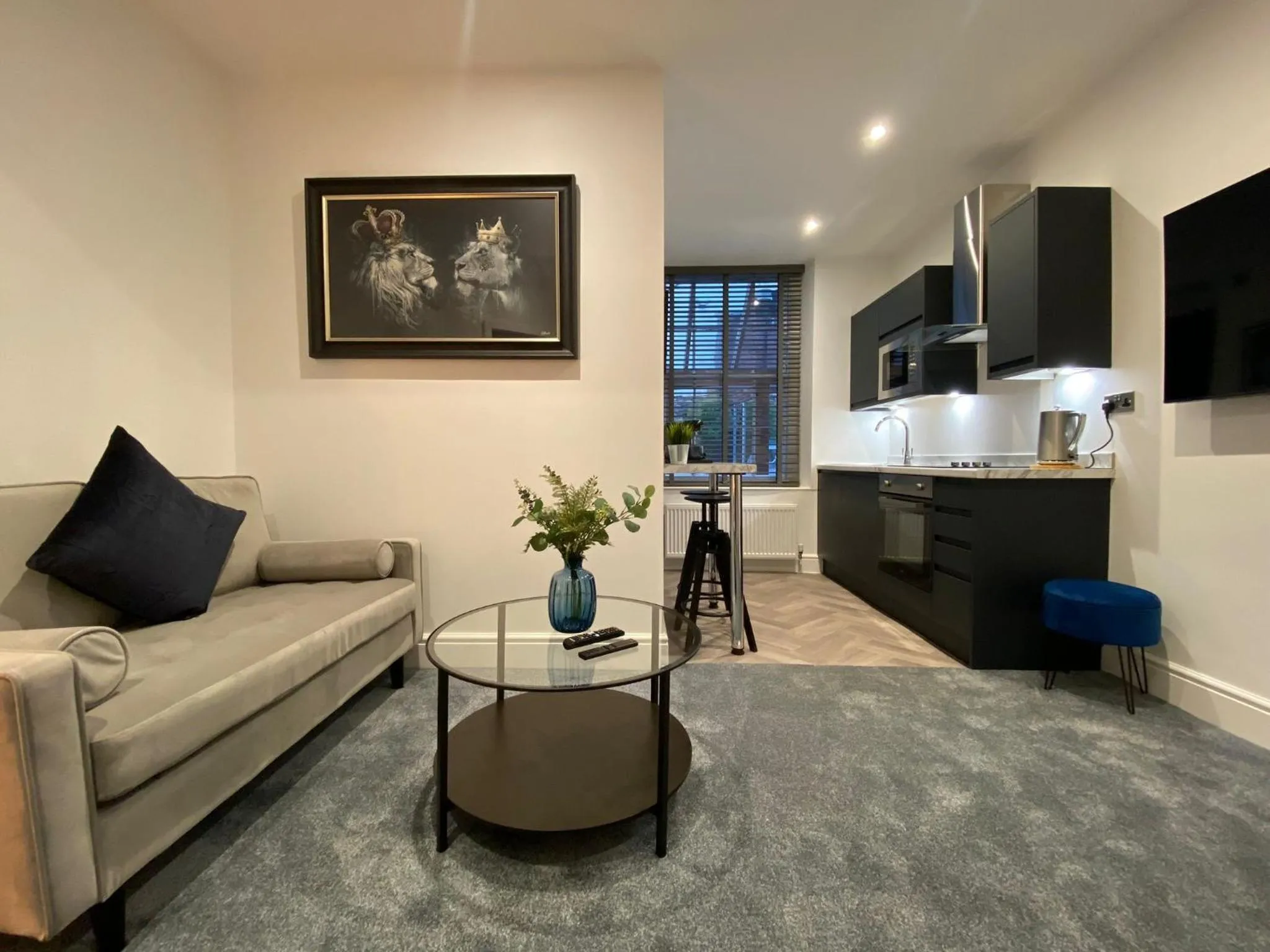 Kitchen or kitchenette in Sun Street Aparthotel