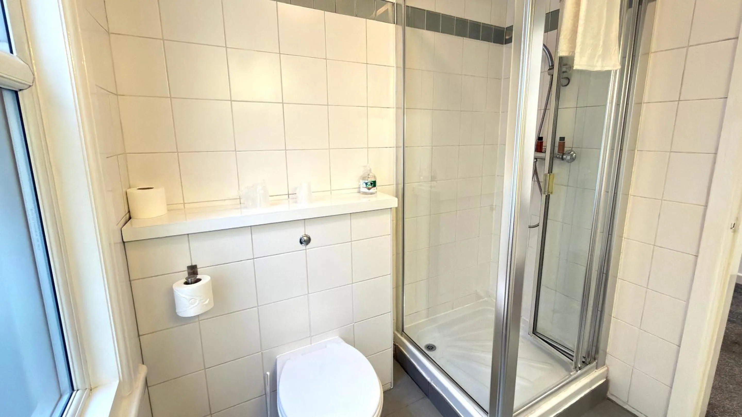 Bathroom in Lord Nelson Hotel by Compass Hospitality