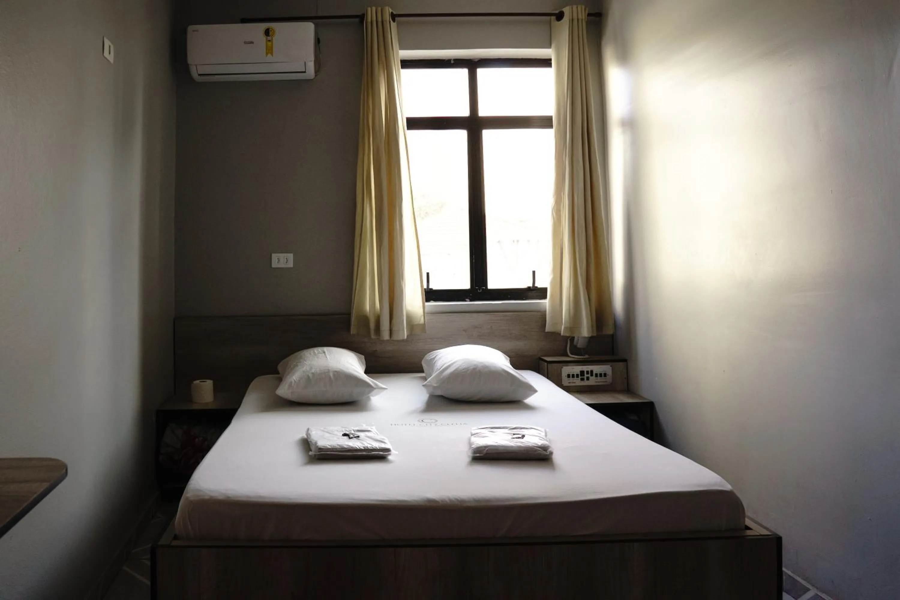 Bed in Hotel city Clélia