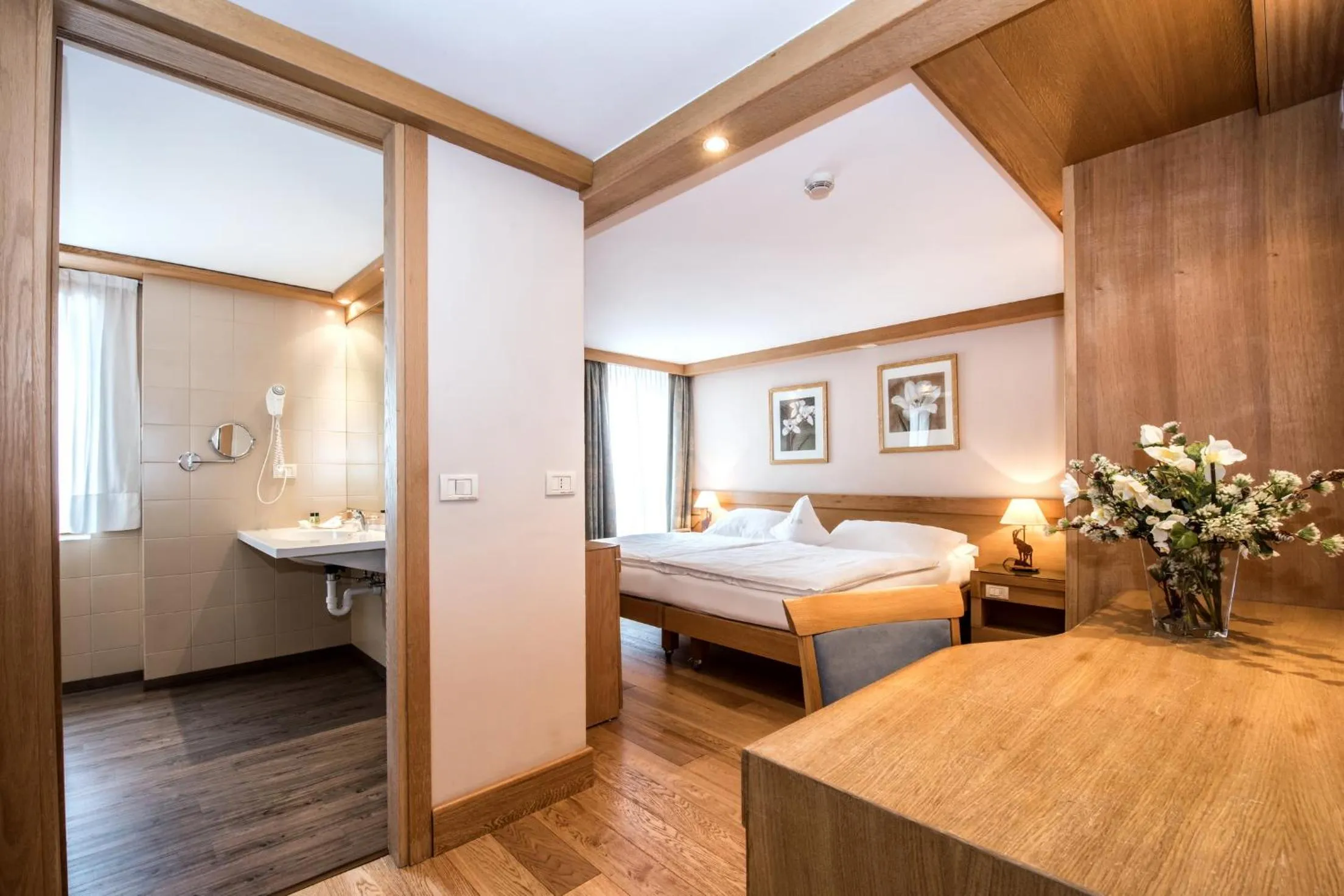 Photo of the whole room, Bed in Sertorelli Sporthotel