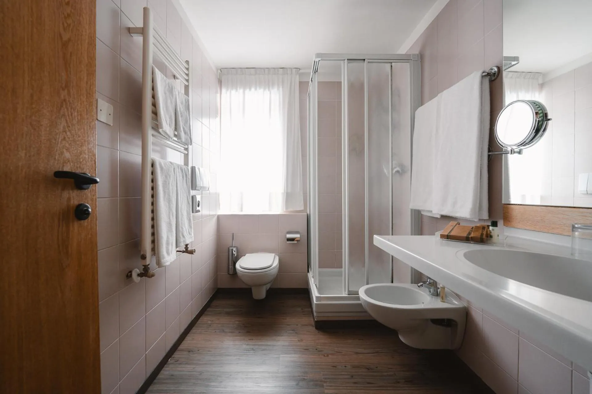 Bathroom in Sertorelli Sporthotel