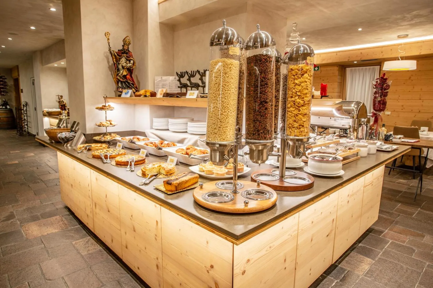 Restaurant/places to eat in Sertorelli Sporthotel