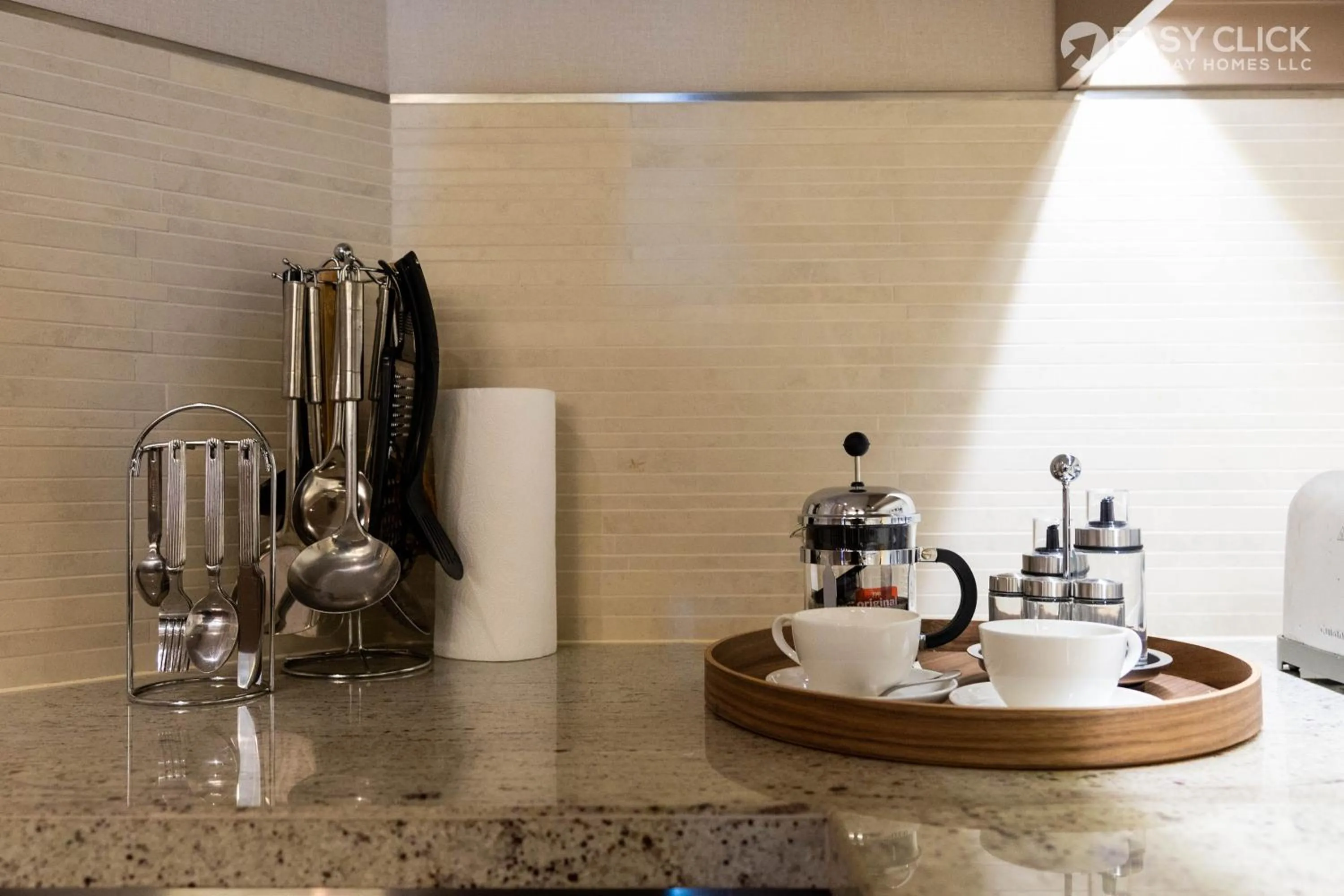 Coffee/tea facilities in Easy Click - Creek Heights Residences 2 Bed Apartment 5 Star