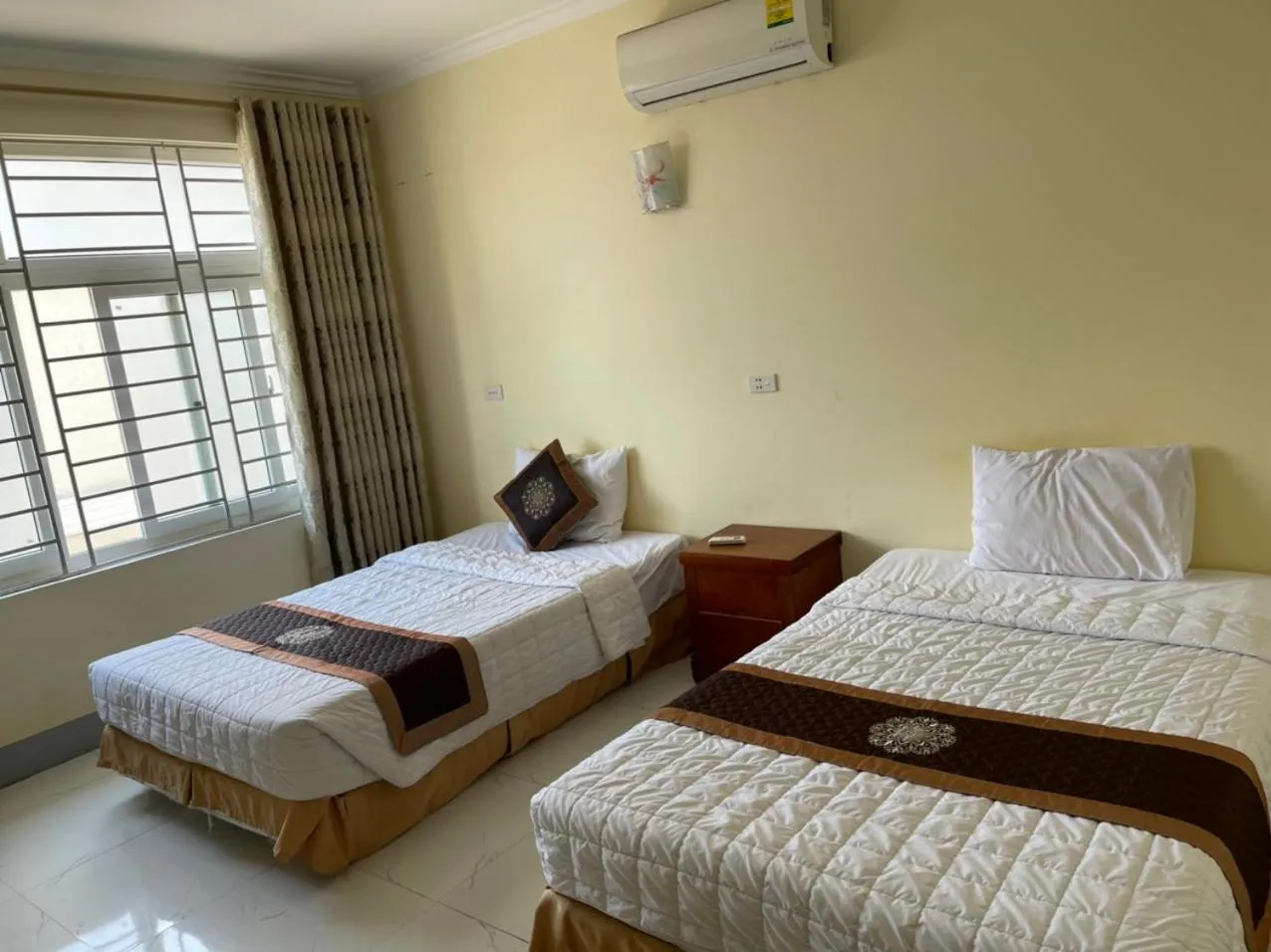 Bedroom, Bed in Mekong Hotel