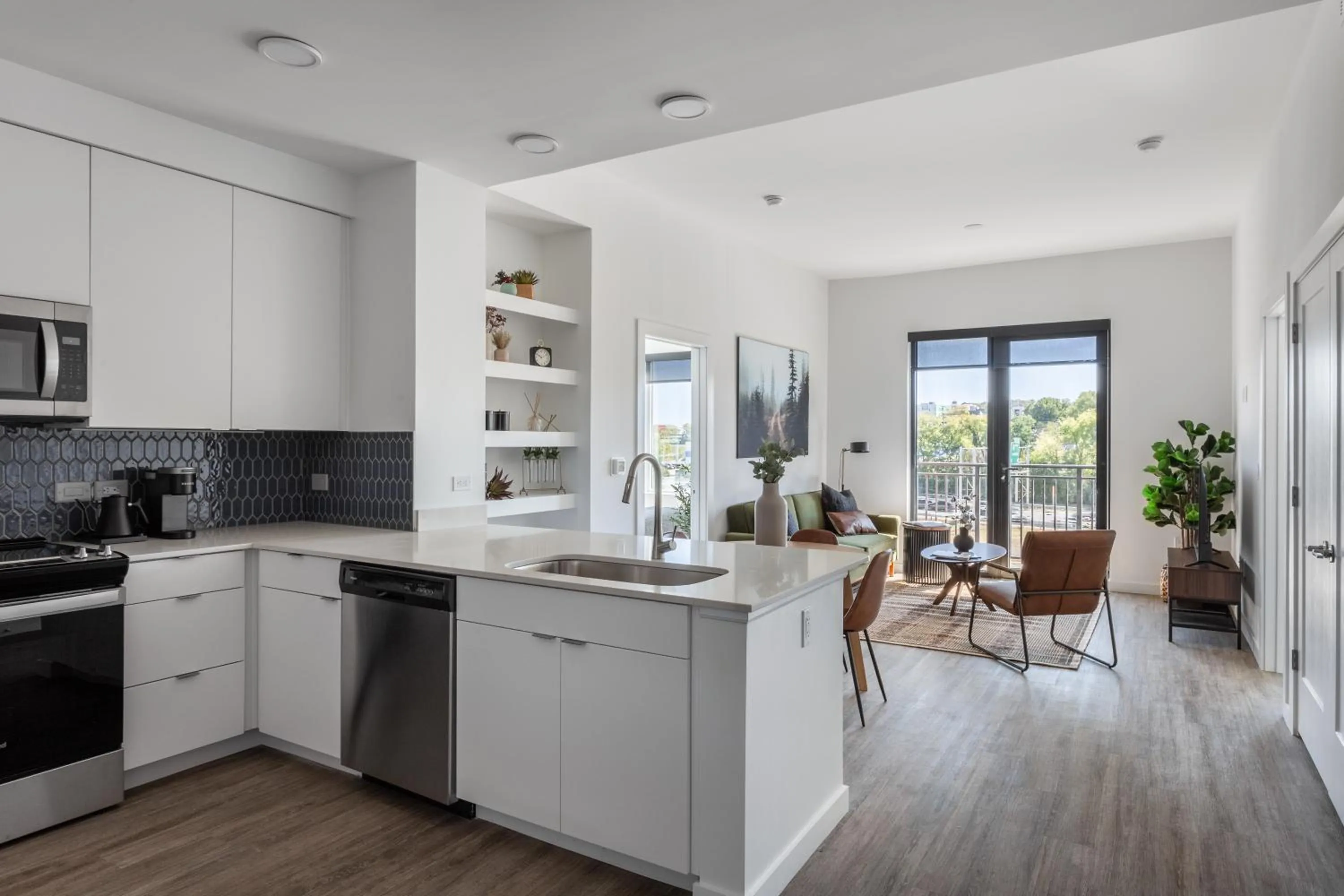 Kitchen or kitchenette in Mint House Nashville - The Gulch - Division St