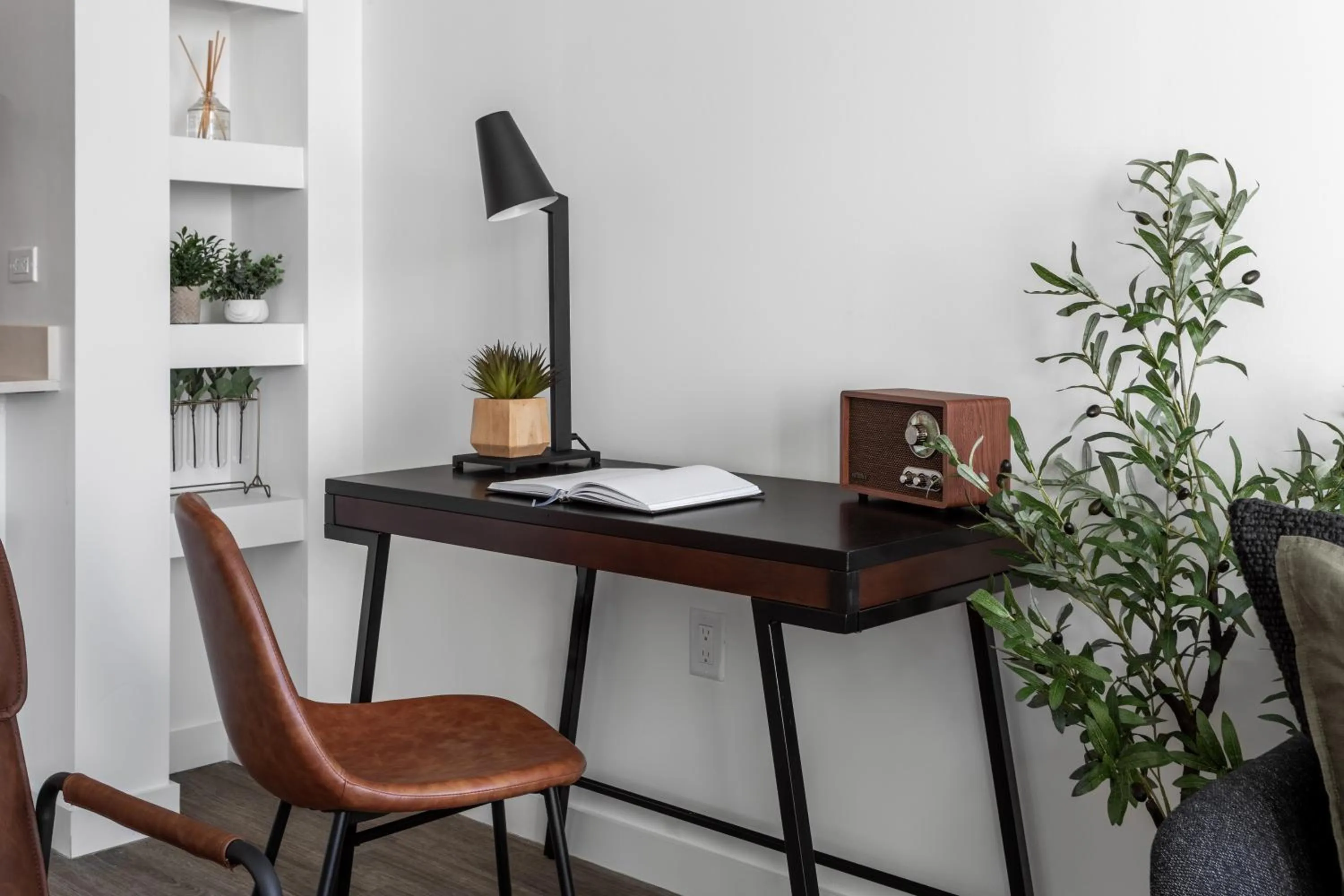 Living room in Mint House Nashville - The Gulch - Division St