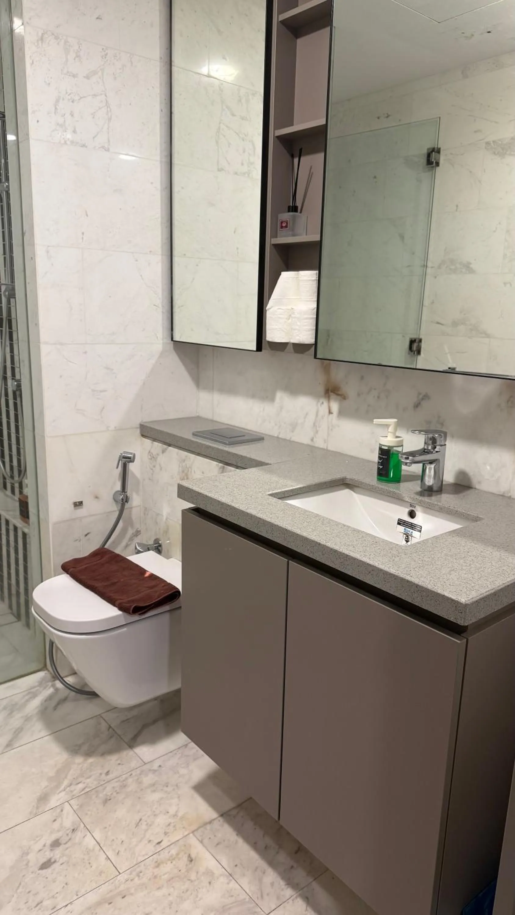 Toilet in Eaton Residence KLCC By Flixses