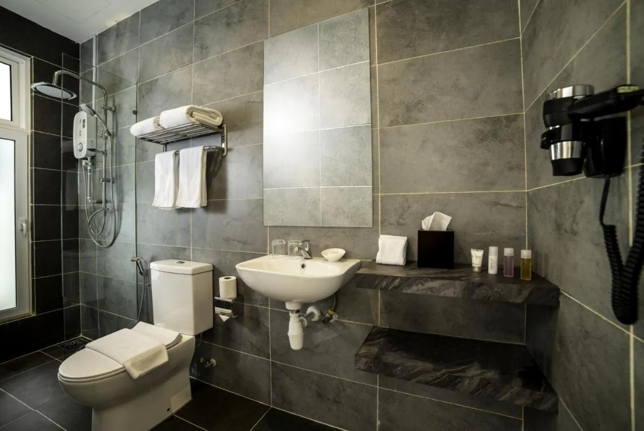 The Signature Serviced Suites & Office Puchong