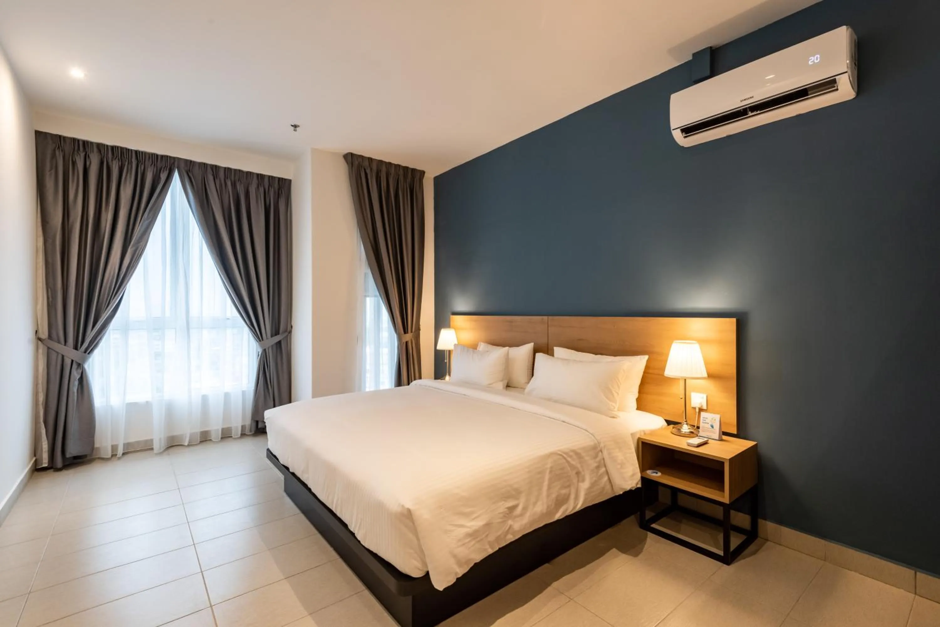 Bed in The Signature Serviced Suites & Office Puchong