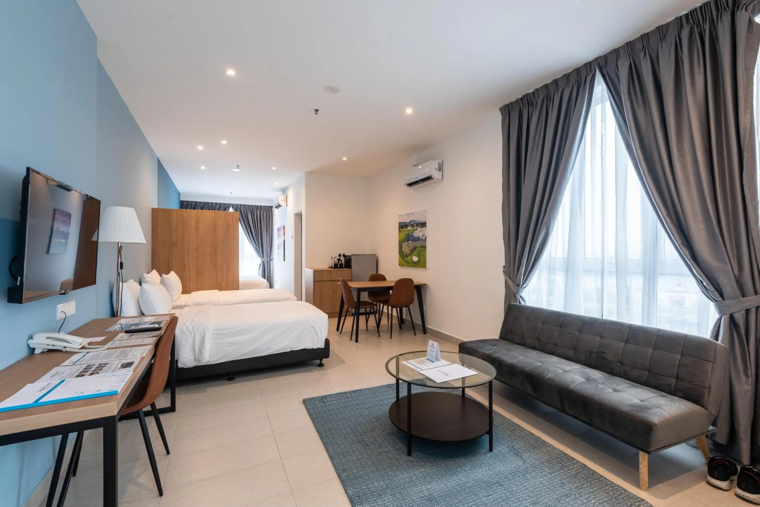 Bed in The Signature Serviced Suites & Office Puchong