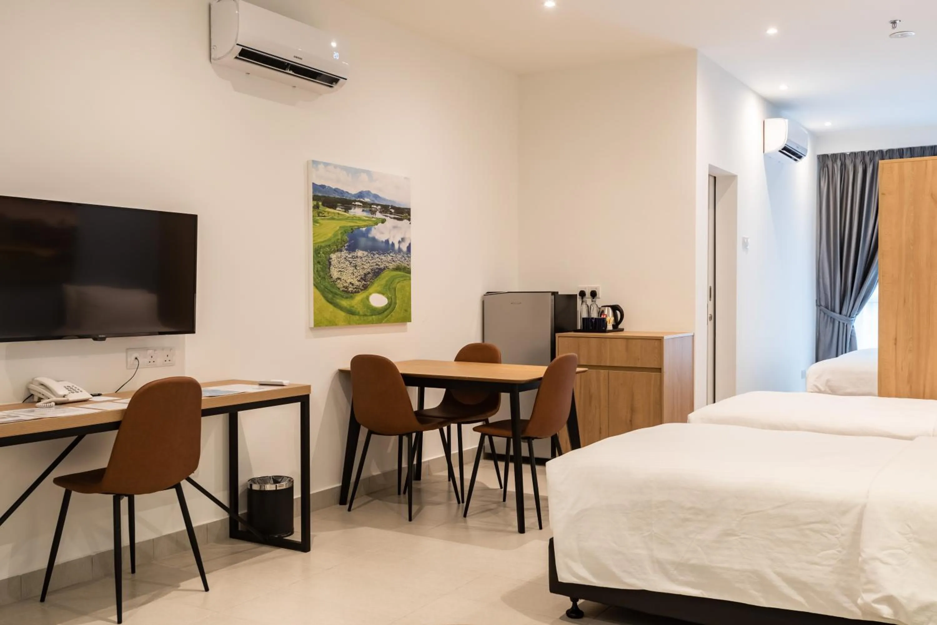 Bed in The Signature Serviced Suites & Office Puchong