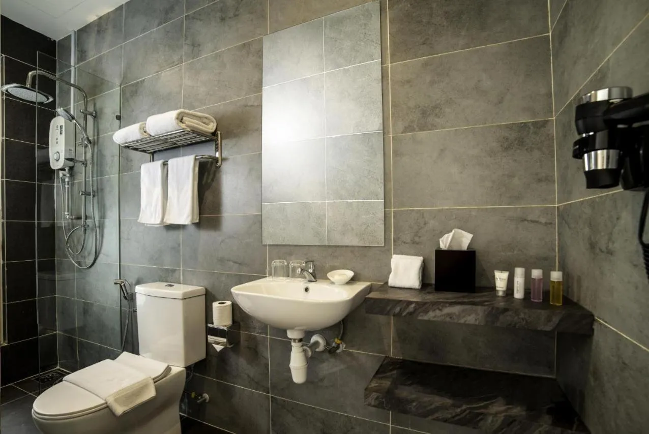 The Signature Serviced Suites & Office Puchong