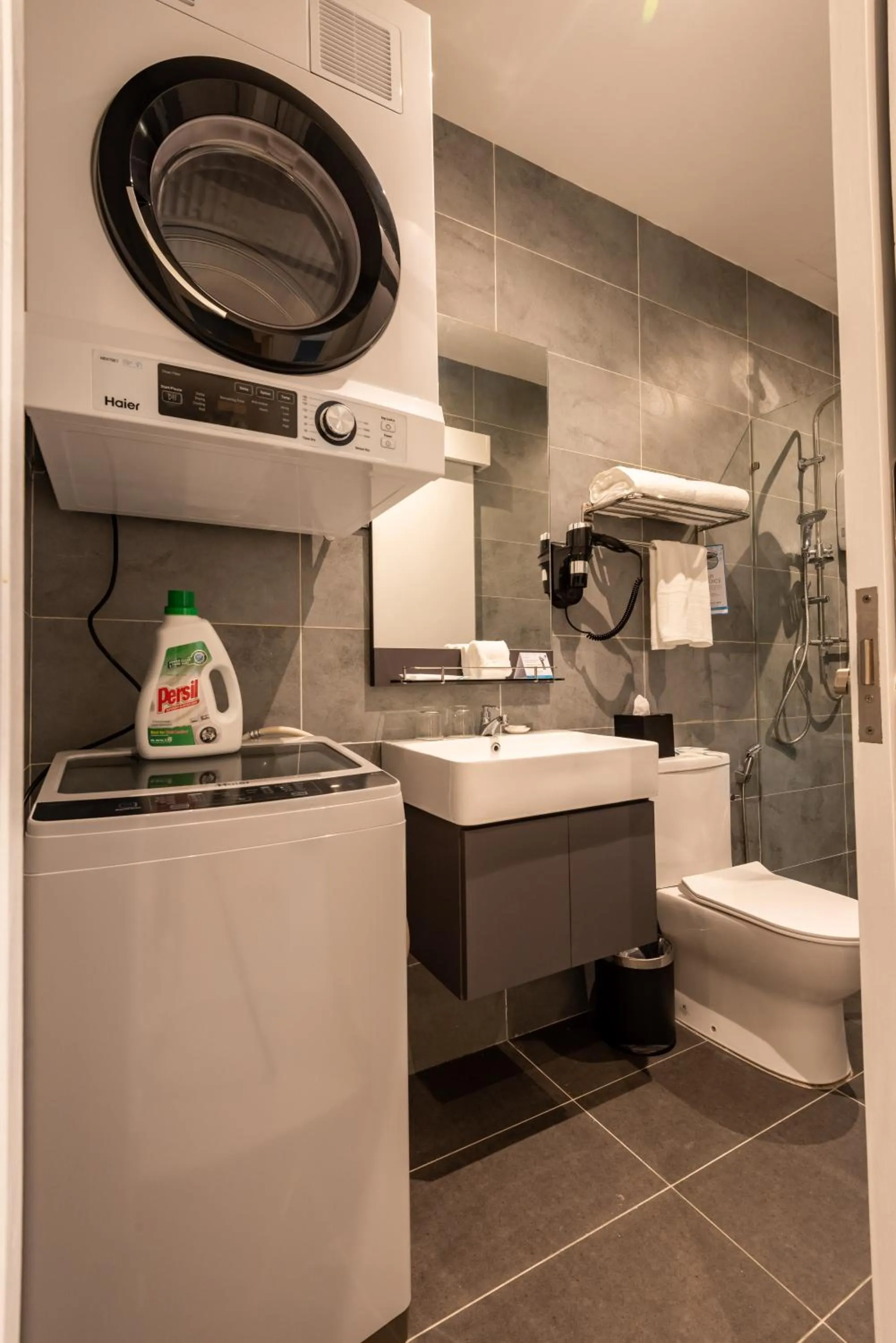 The Signature Serviced Suites & Office Puchong