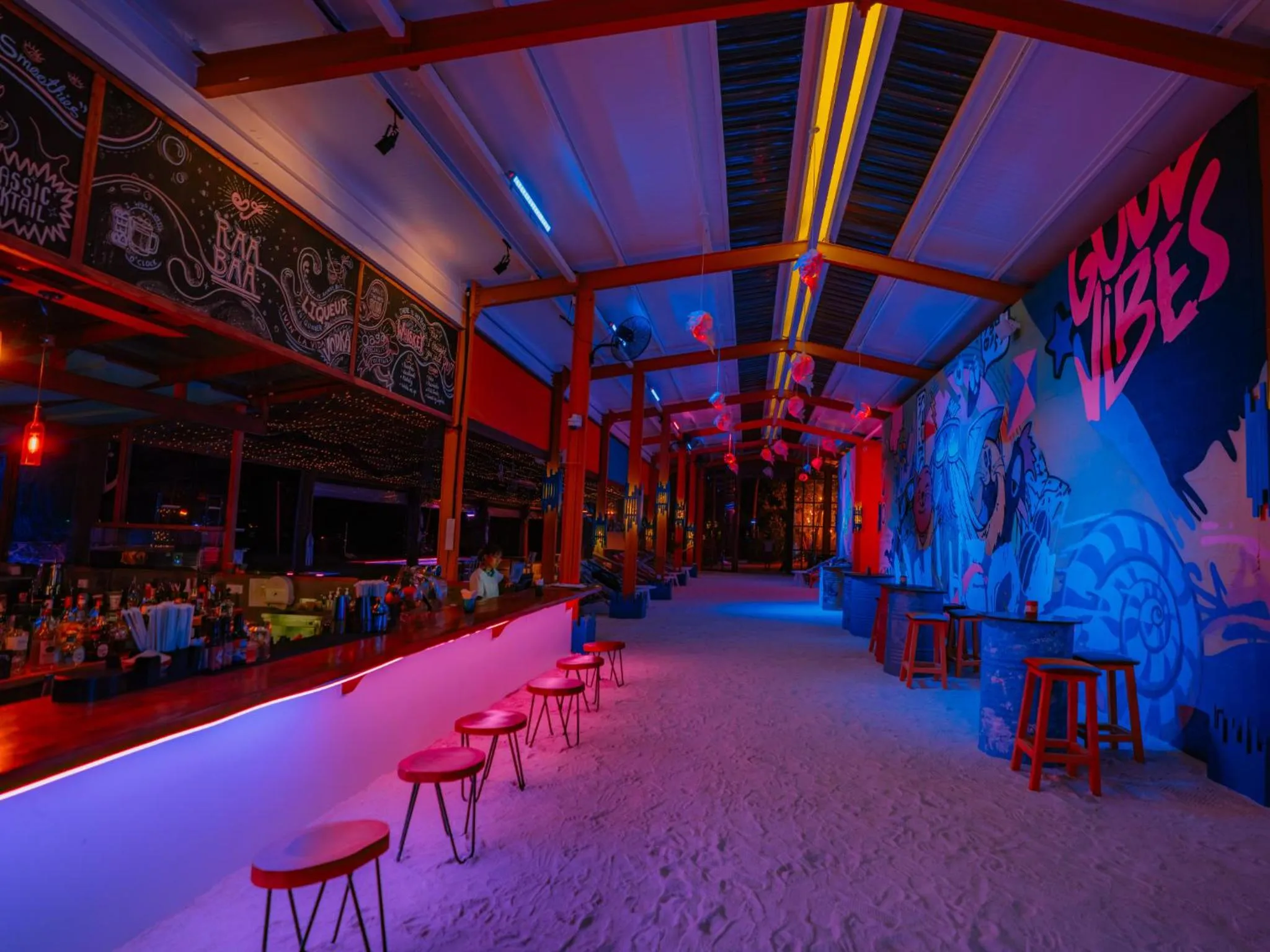 Restaurant/places to eat in Oaga Art Resort Maldives - All Inclusive