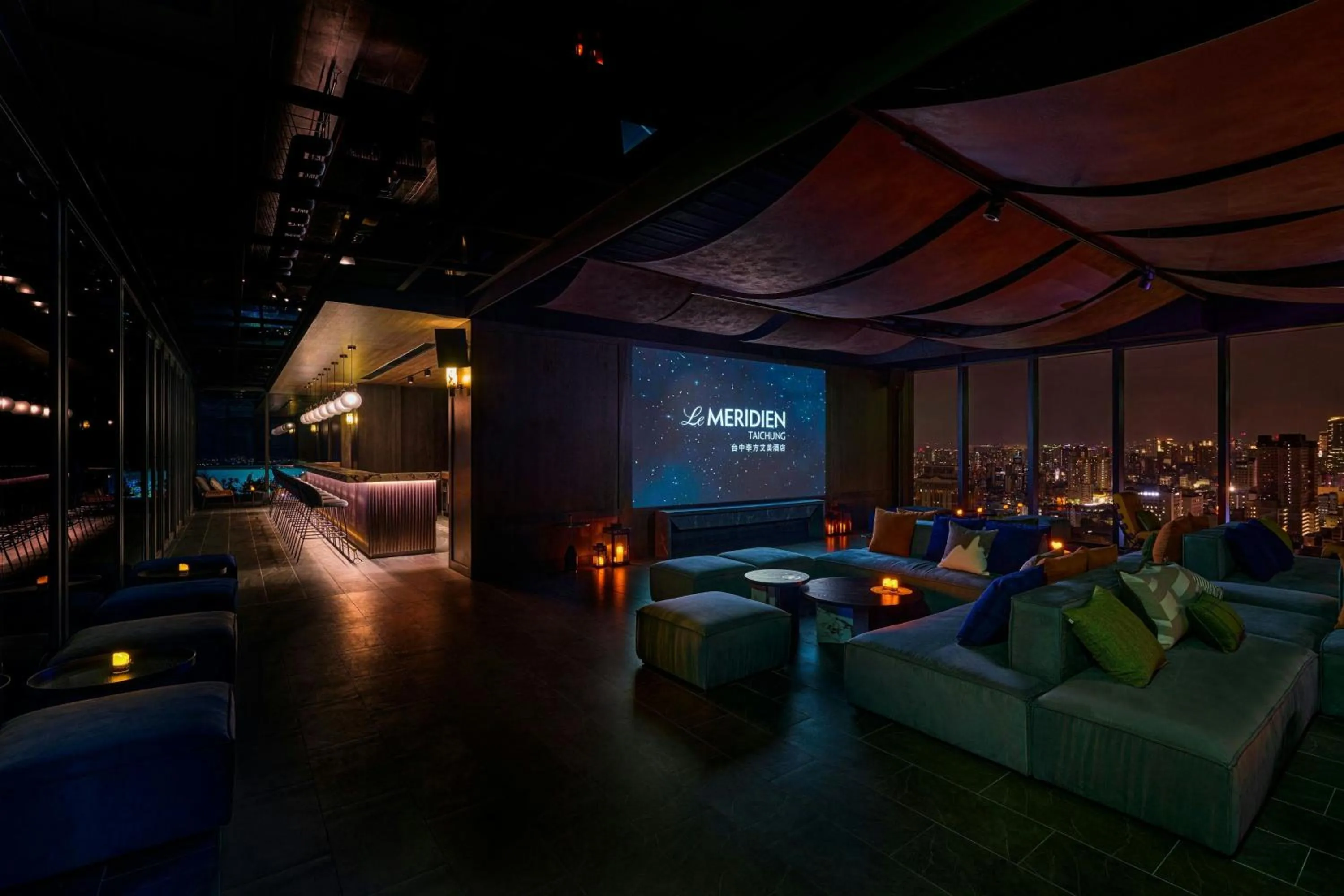 Restaurant/places to eat in Le Meridien Taichung