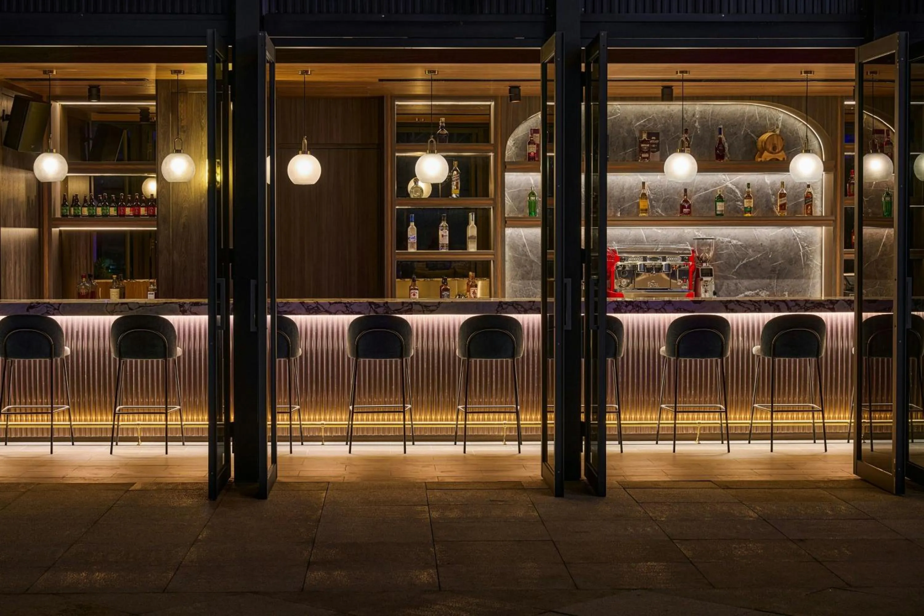 Restaurant/places to eat in Le Meridien Taichung