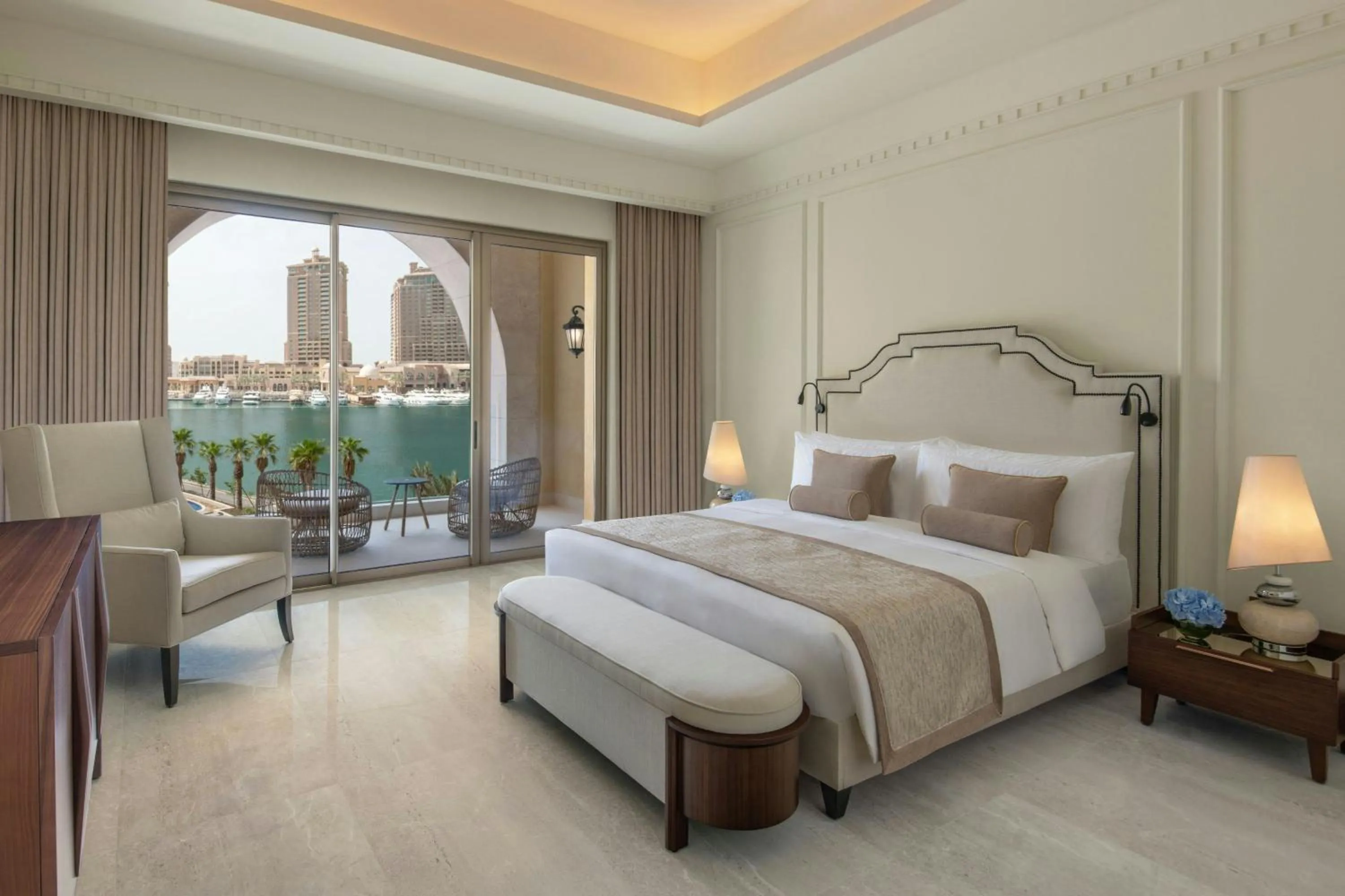 Bedroom, Bed in The St. Regis Marsa Arabia Island, The Pearl Qatar