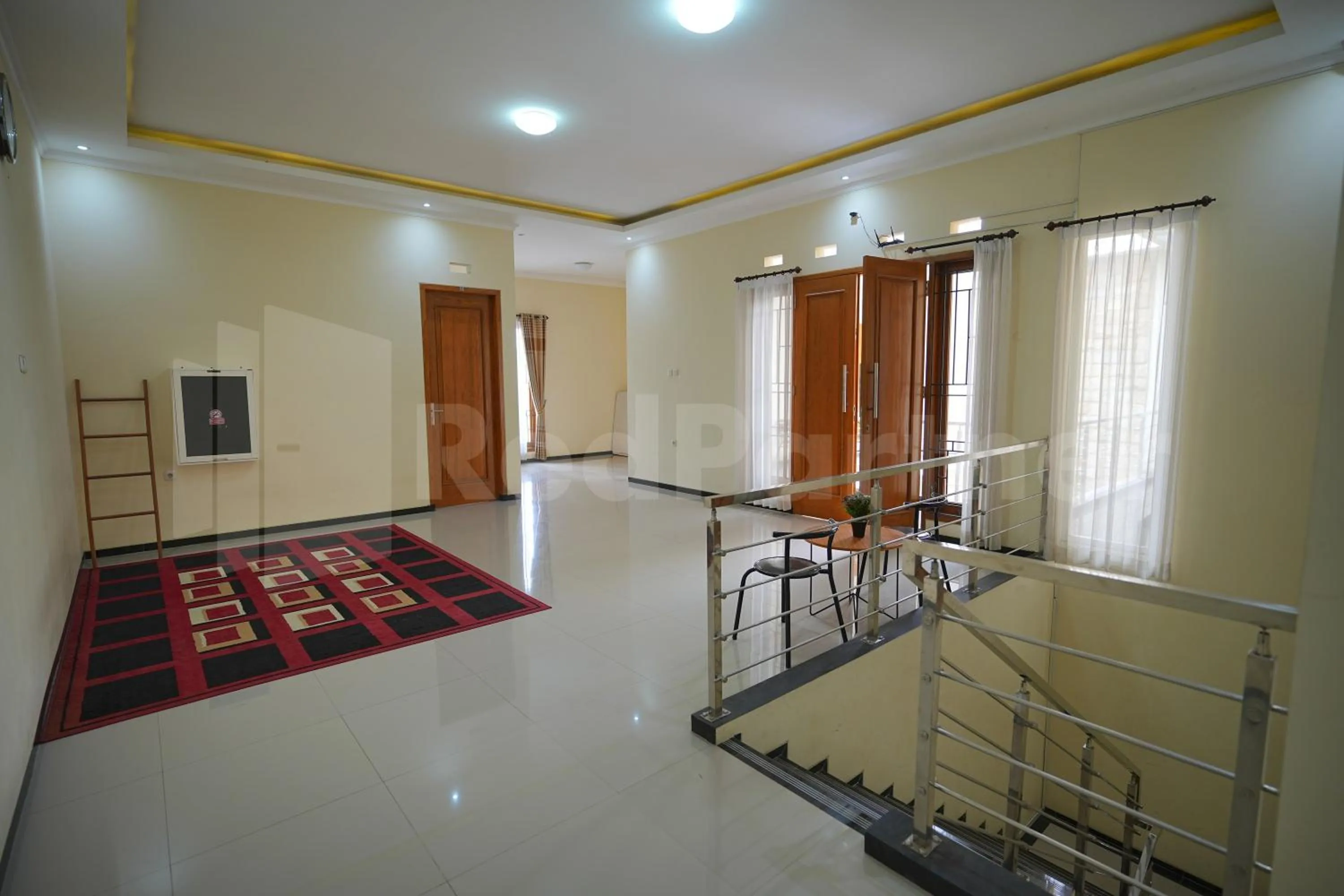 Floor plan in One & Quin Guest House Syariah Mitra RedDoorz