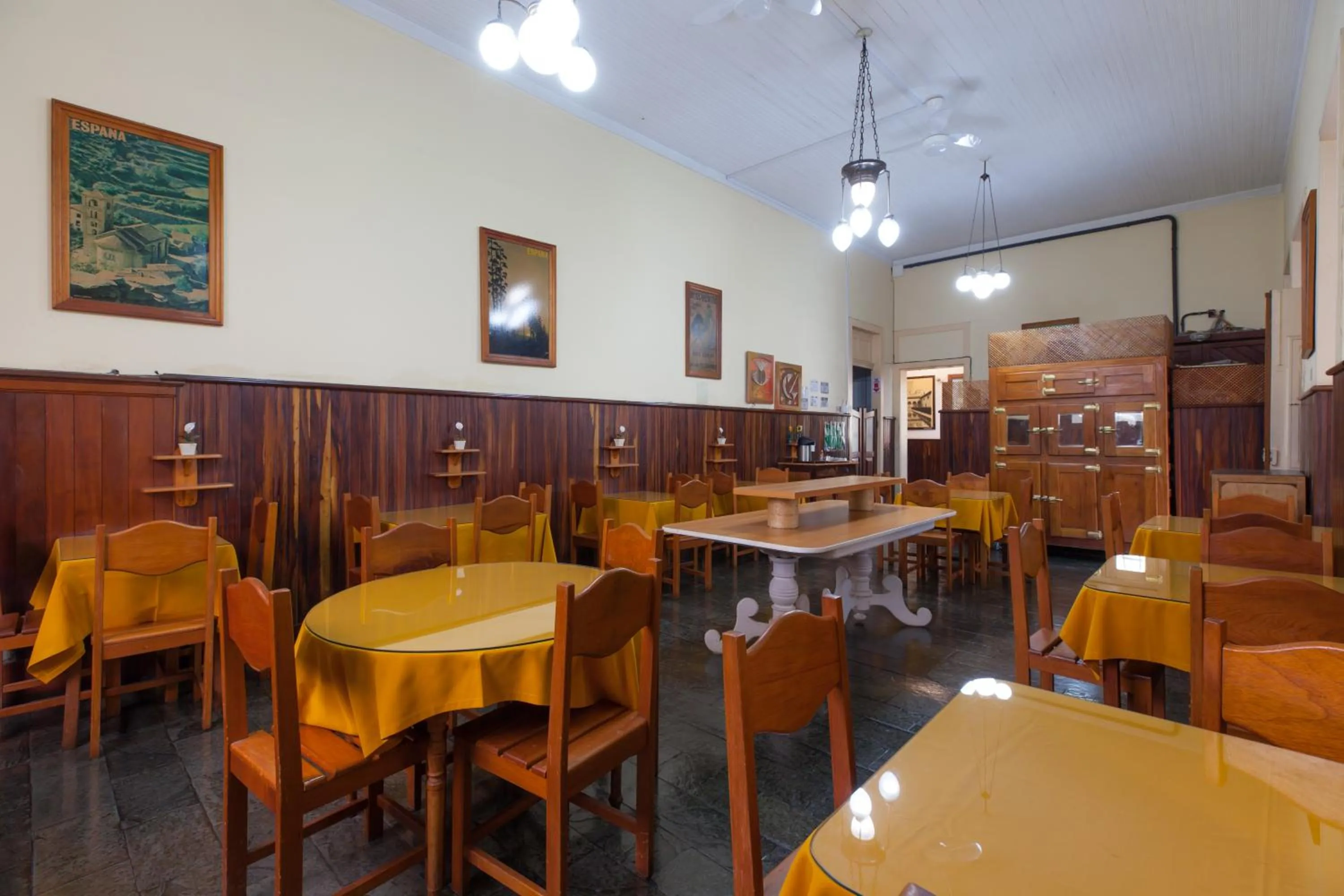 Restaurant/places to eat in Hotel São Paulo