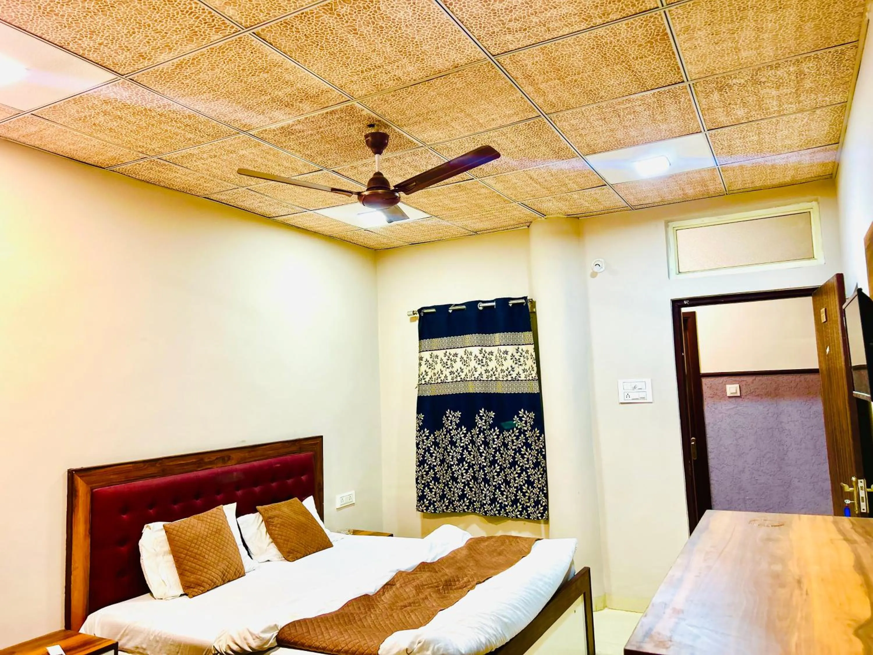 Bed in JAGTARA RESIDENCY