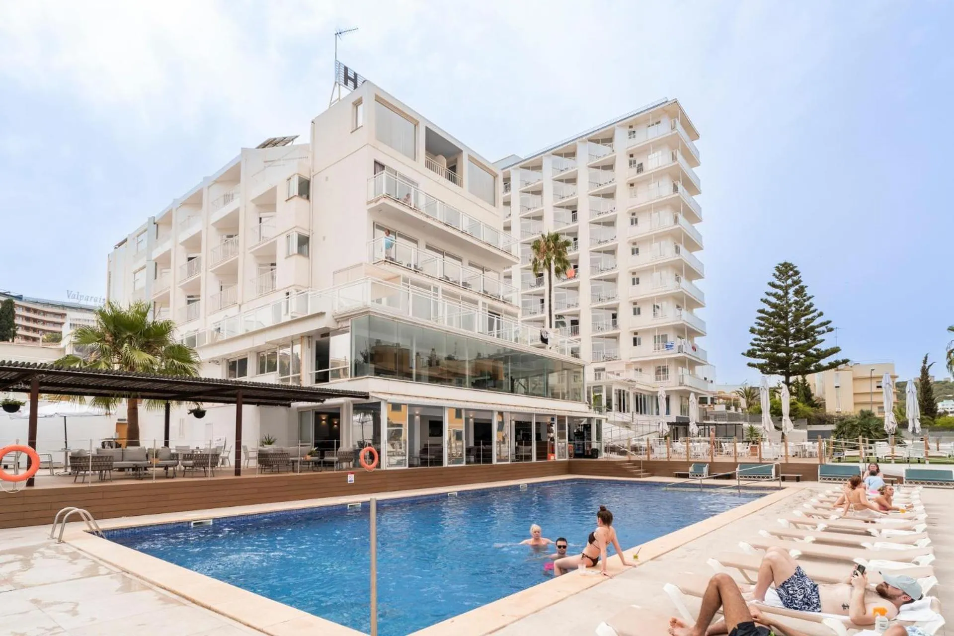 Property building in Hotel Amic Horizonte