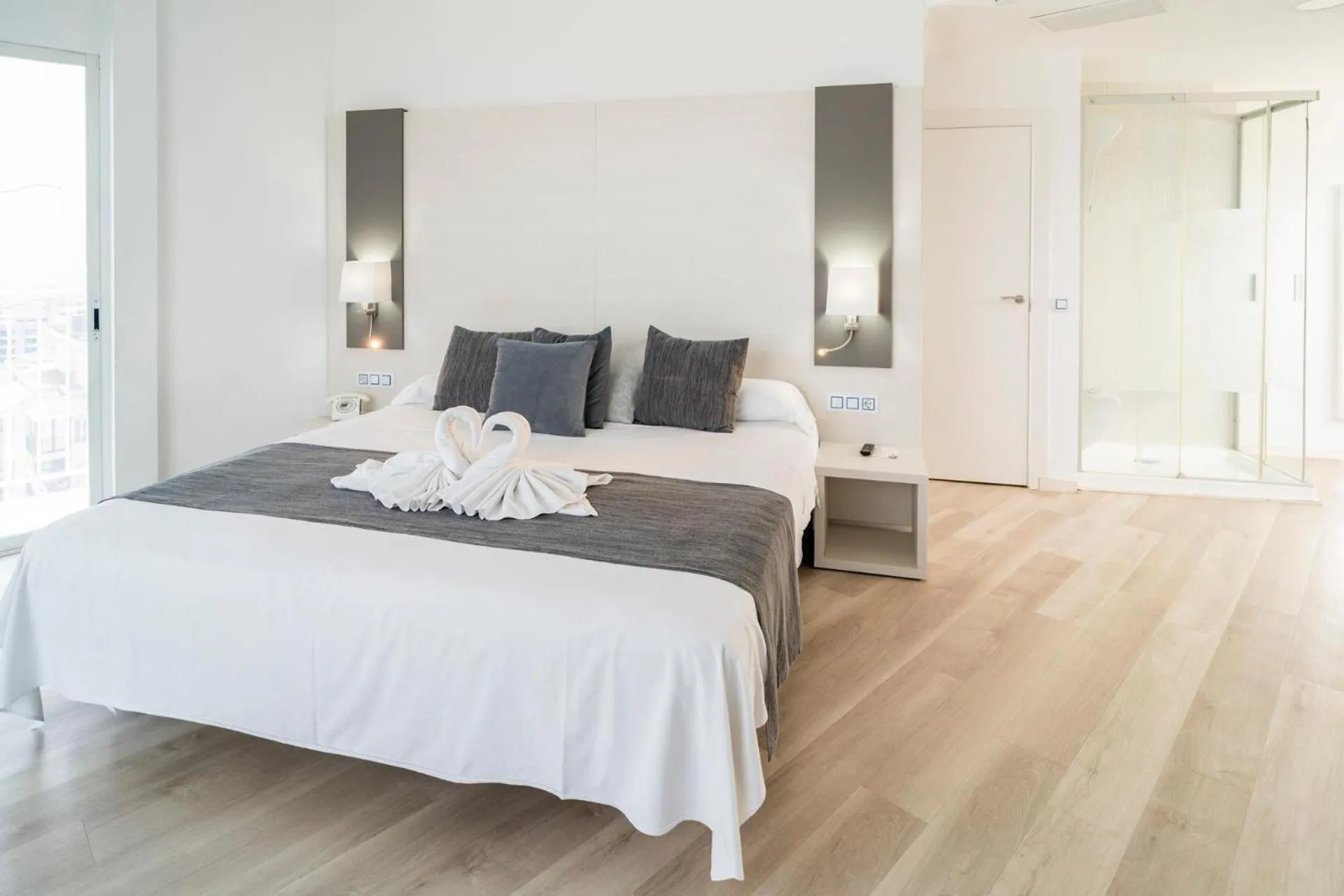 Photo of the whole room, Bed in Hotel Amic Horizonte