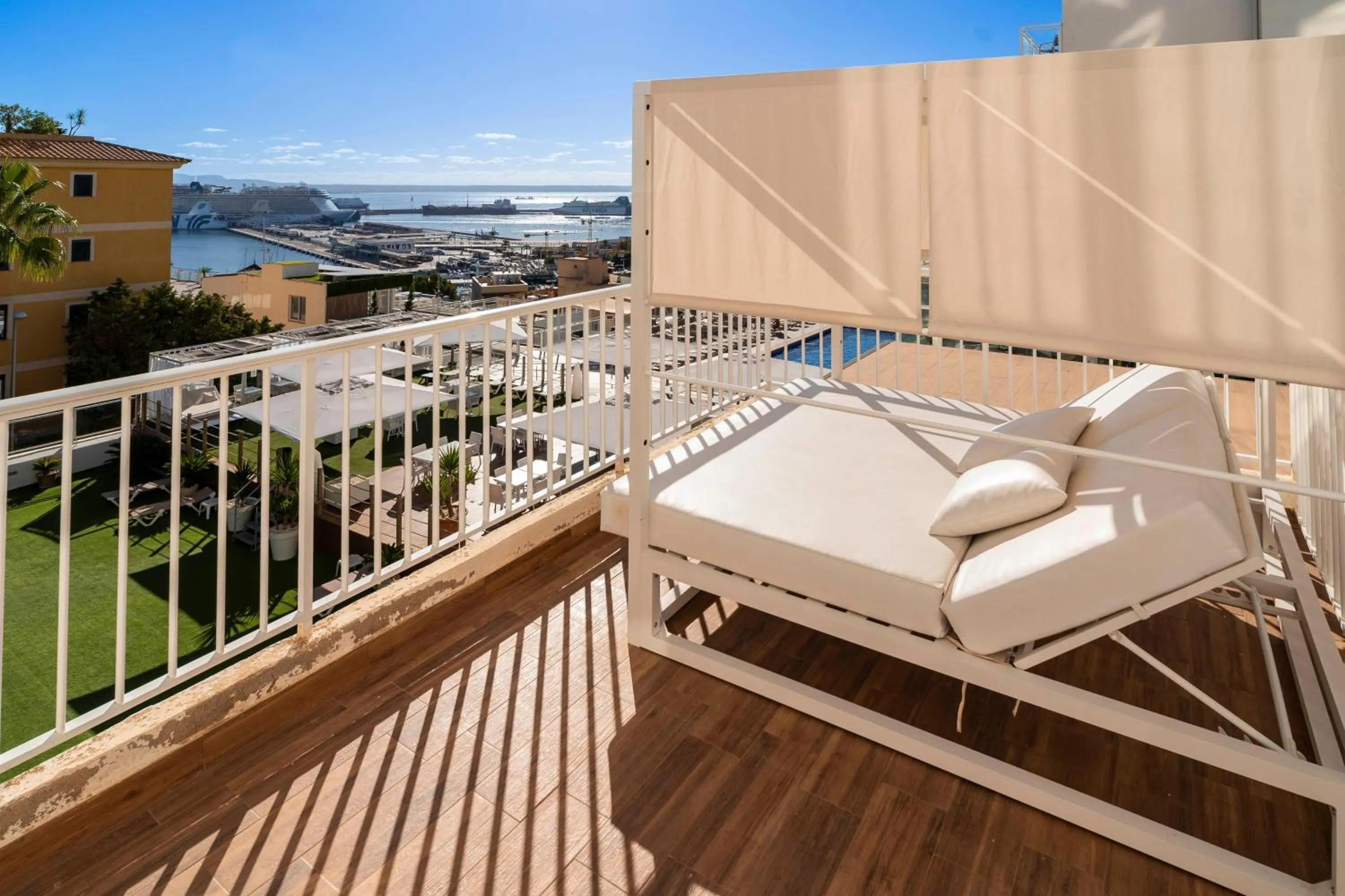 Photo of the whole room in Hotel Amic Horizonte