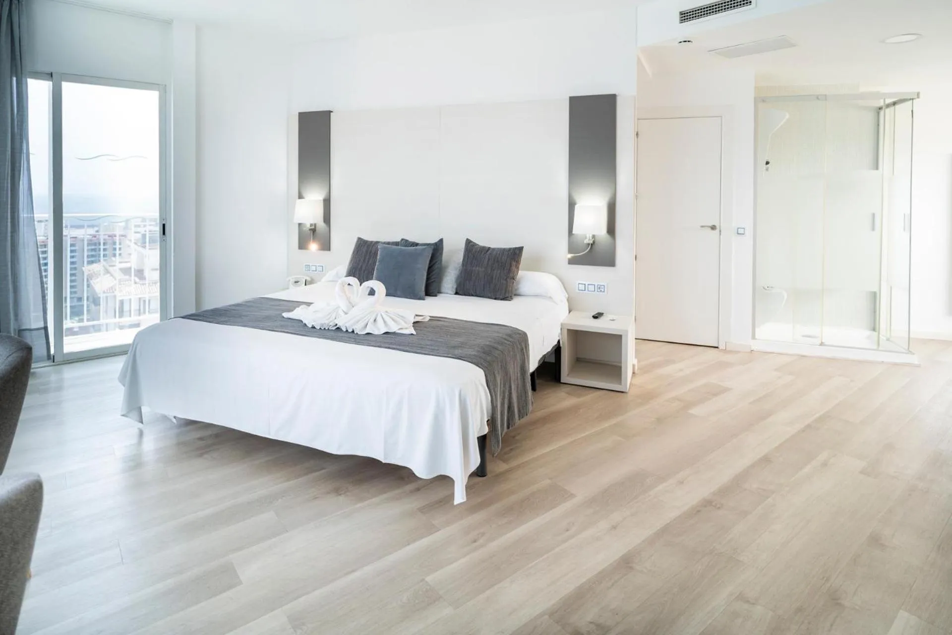 Photo of the whole room, Bed in Hotel Amic Horizonte