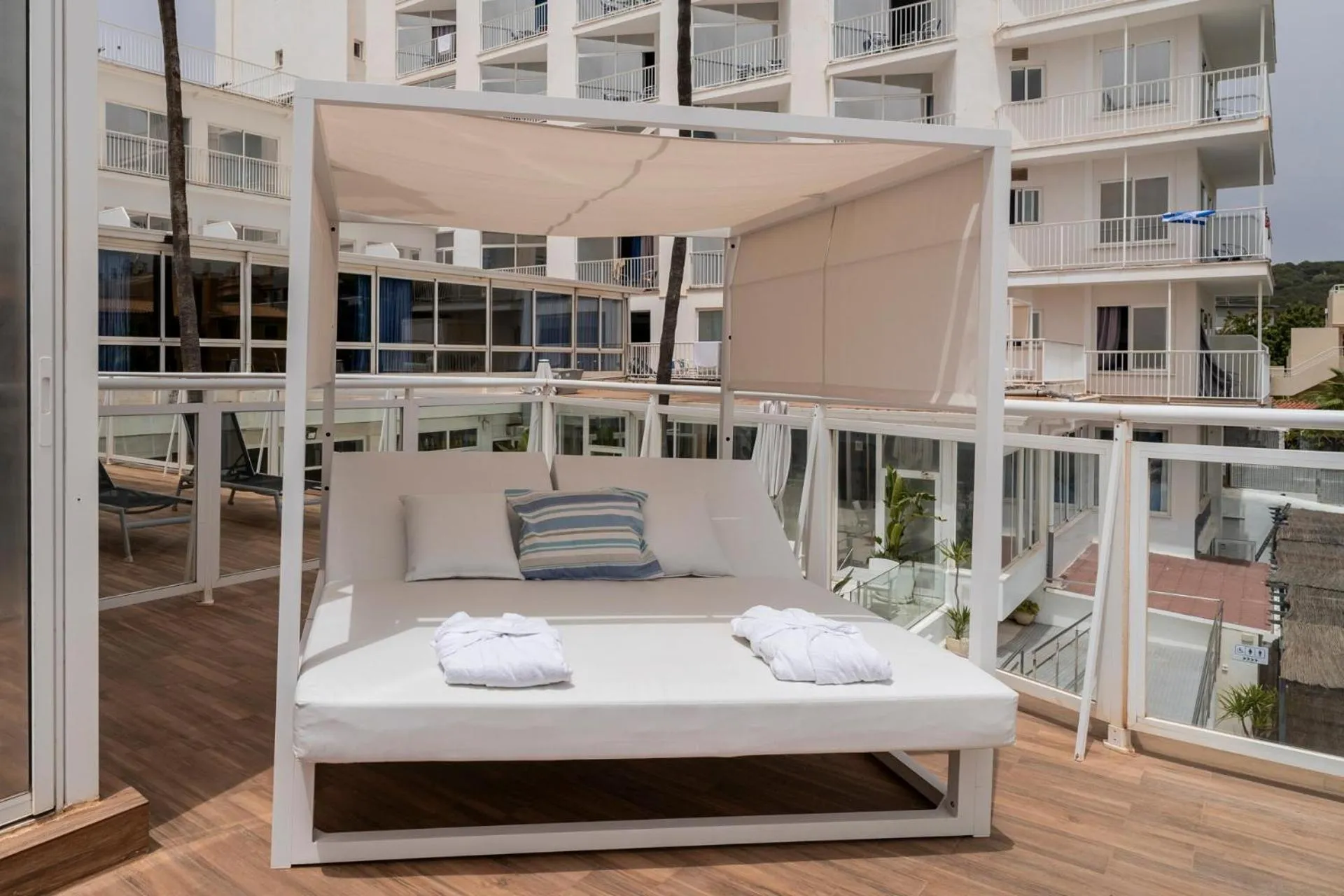 Photo of the whole room in Hotel Amic Horizonte