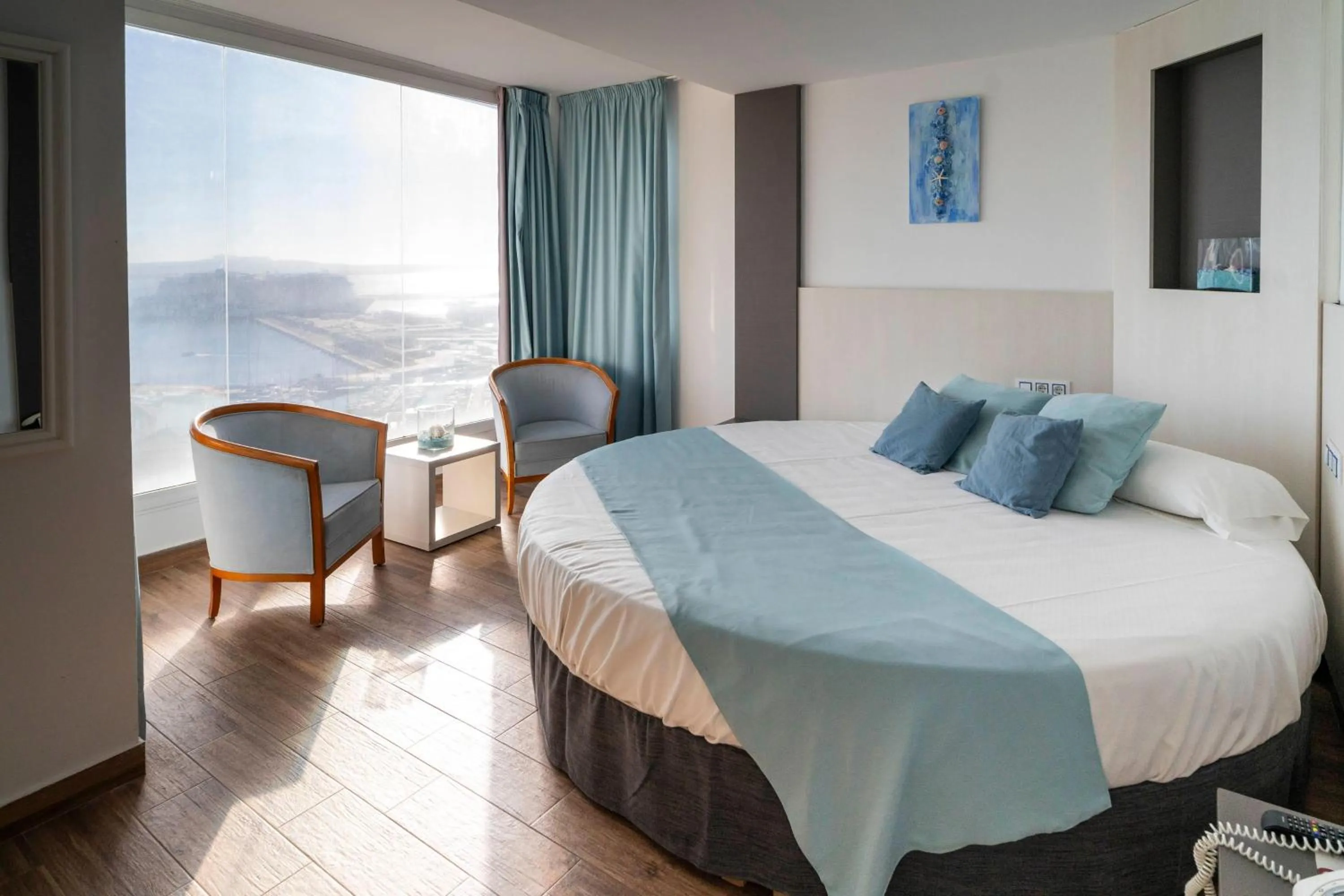 Photo of the whole room, Bed in Hotel Amic Horizonte