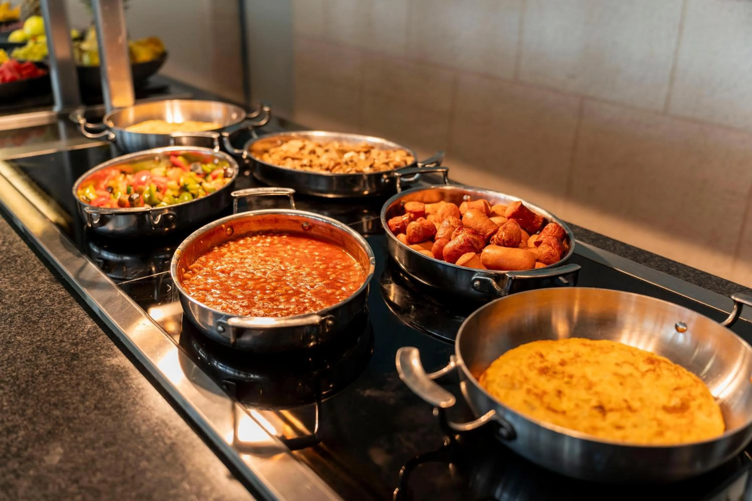 Restaurant/places to eat in Hotel Amic Horizonte