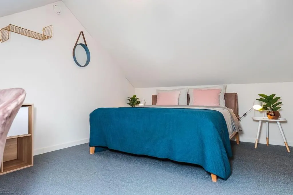 Bedroom, Bed in #stayhere - Spacious Luxury Town Hall 3BDR Apartment