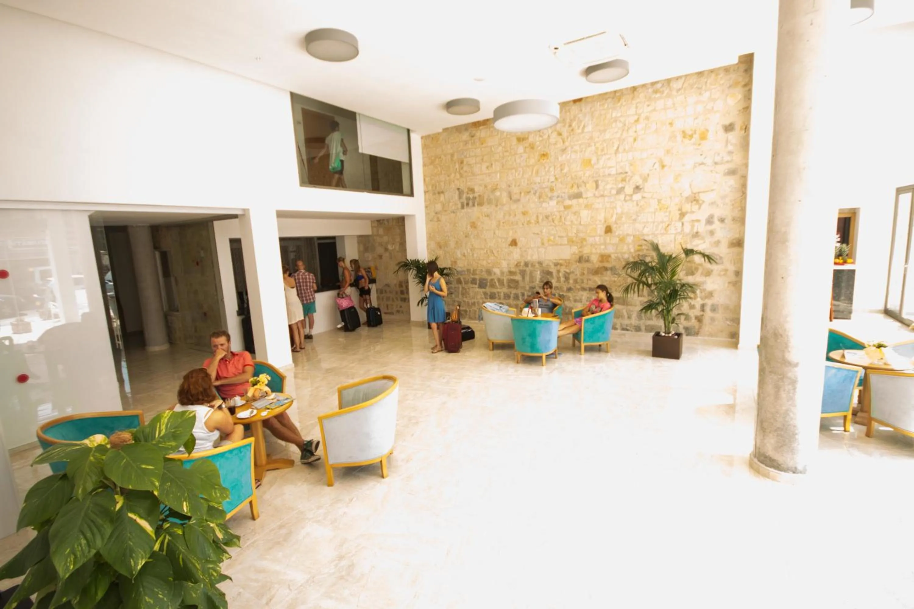 Lobby or reception in Hotel Amic Gala