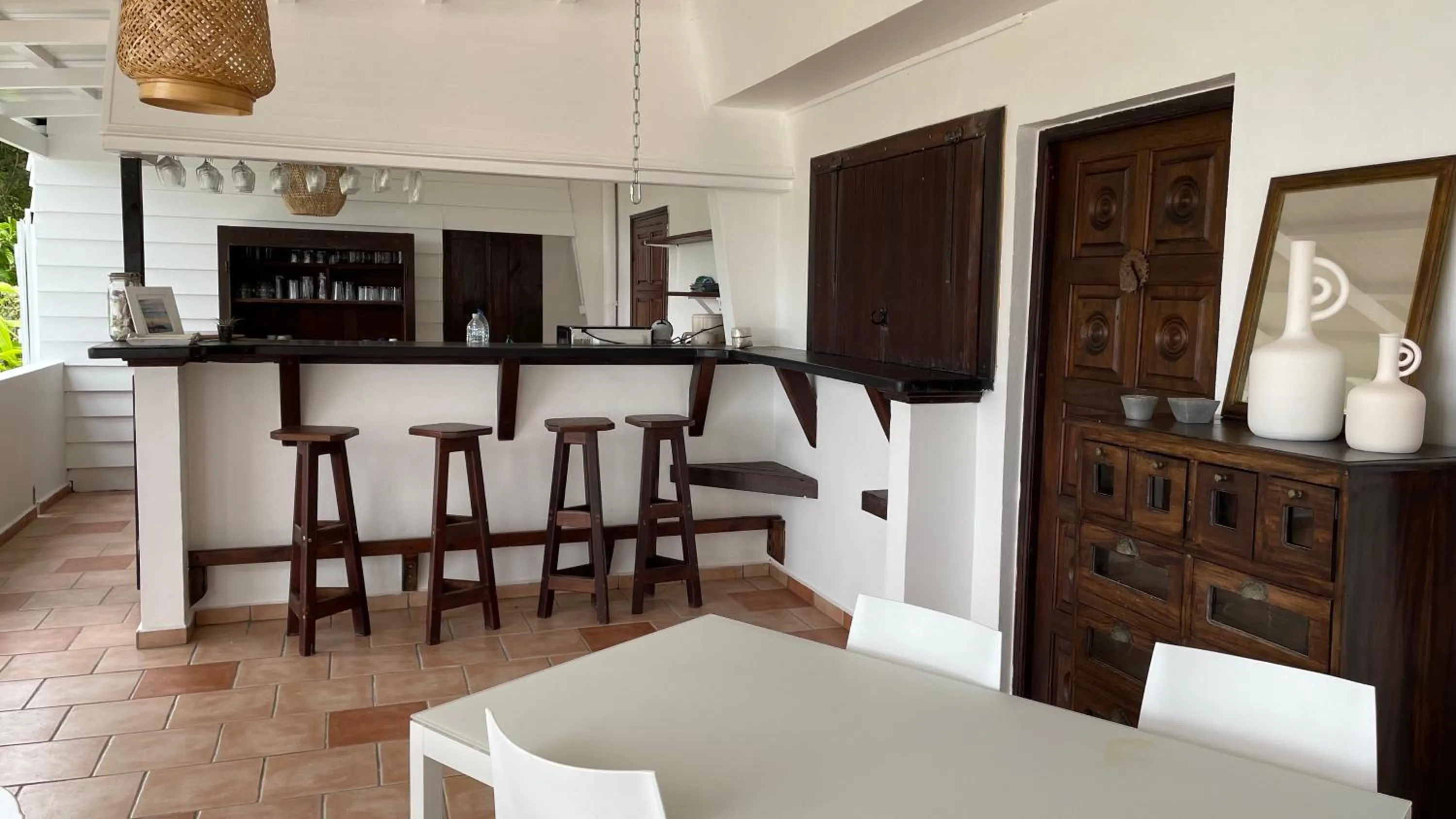 Lounge or bar in Le M Hotel Marie Galante