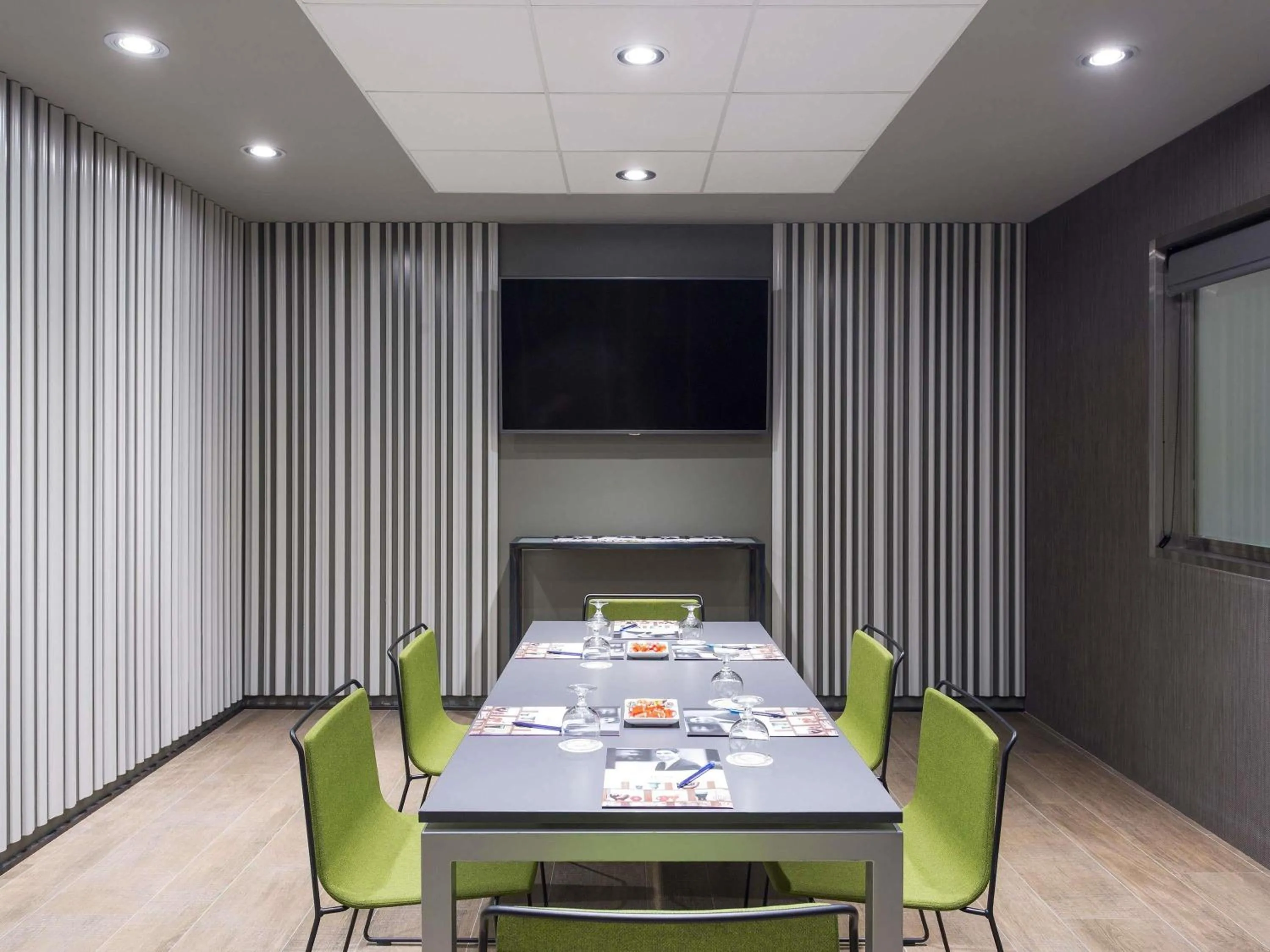 Meeting/conference room in Mercure Madrid Centro