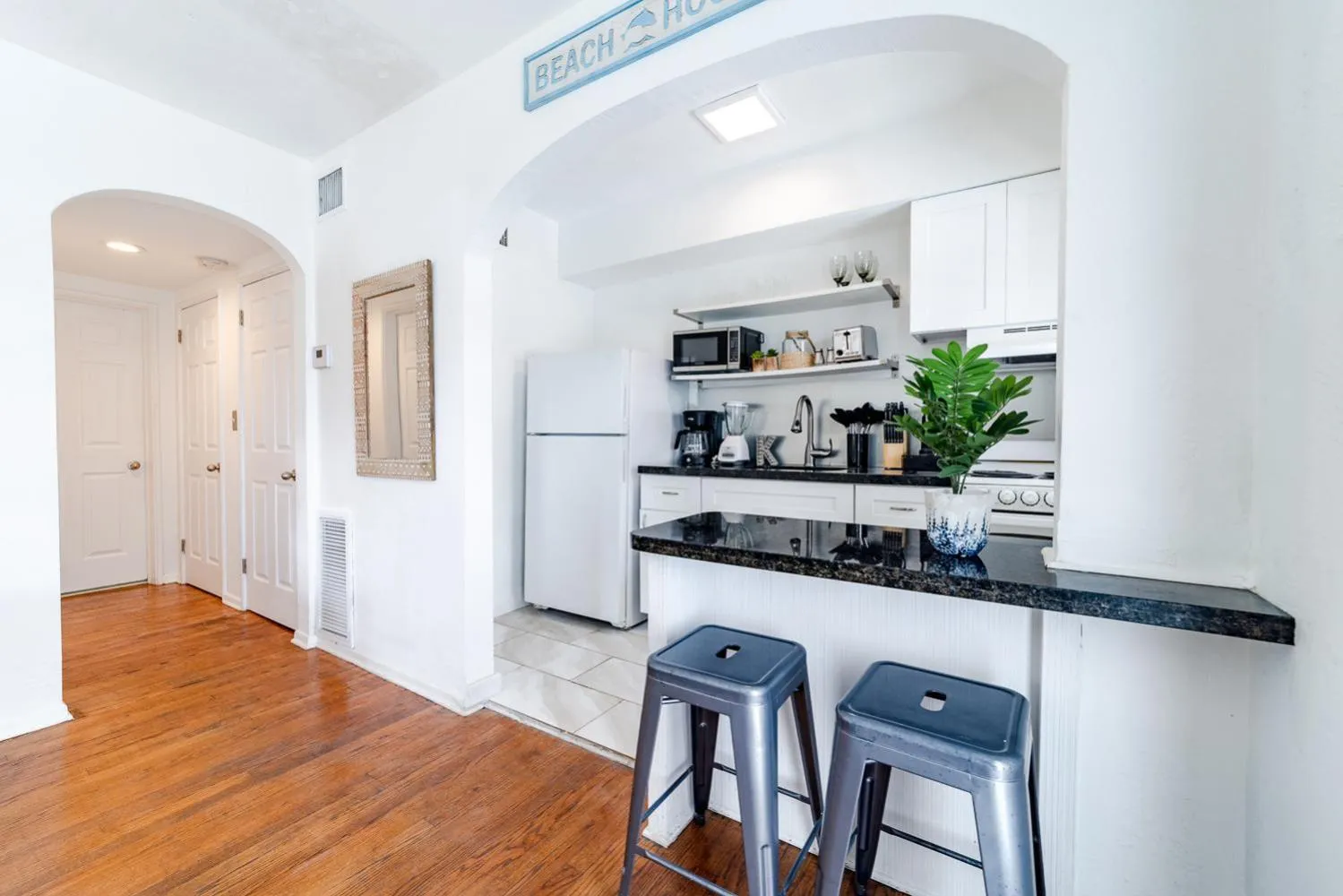 Coffee/tea facilities in The Blue Parrot