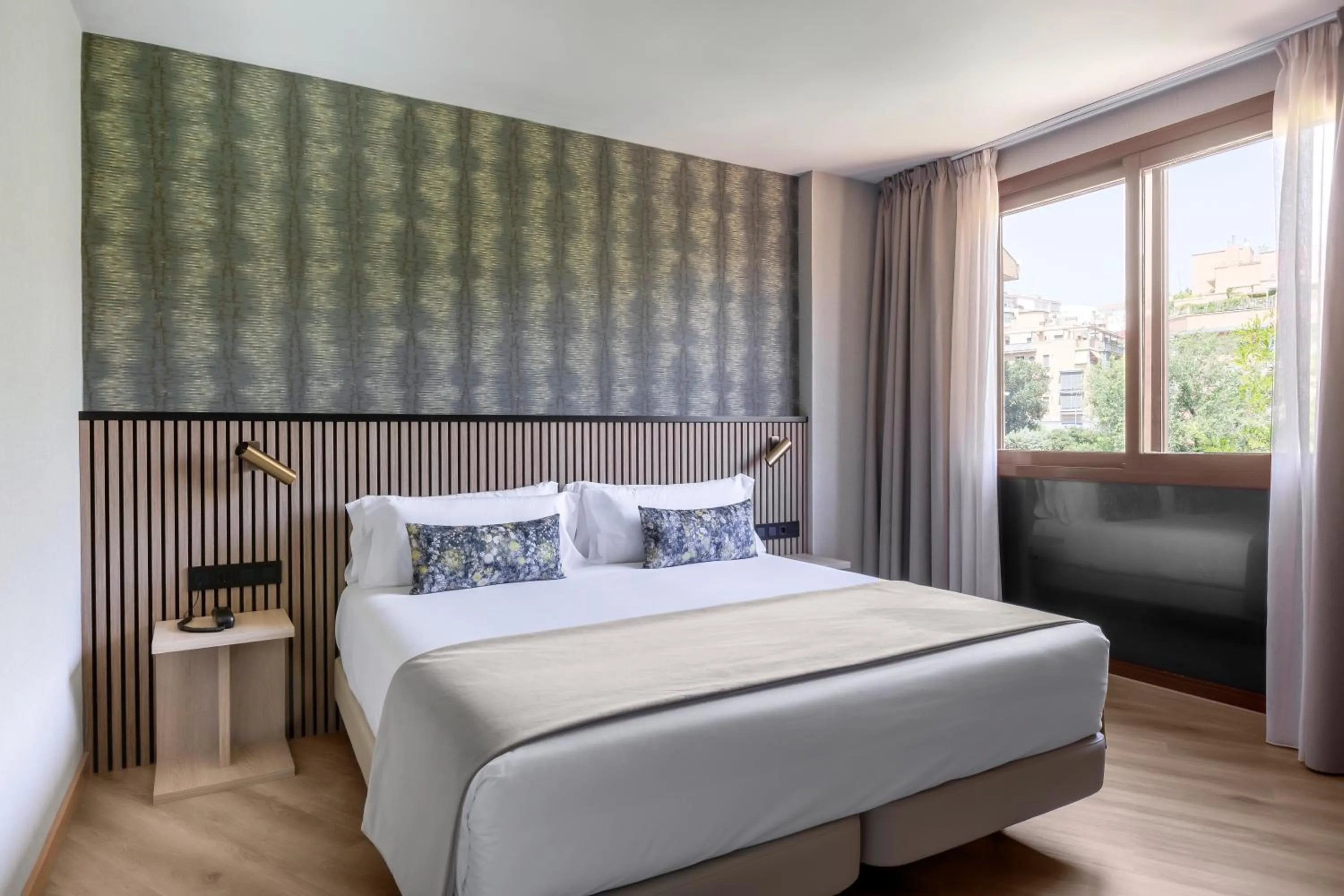 Bedroom, Bed in Acta Pirámides