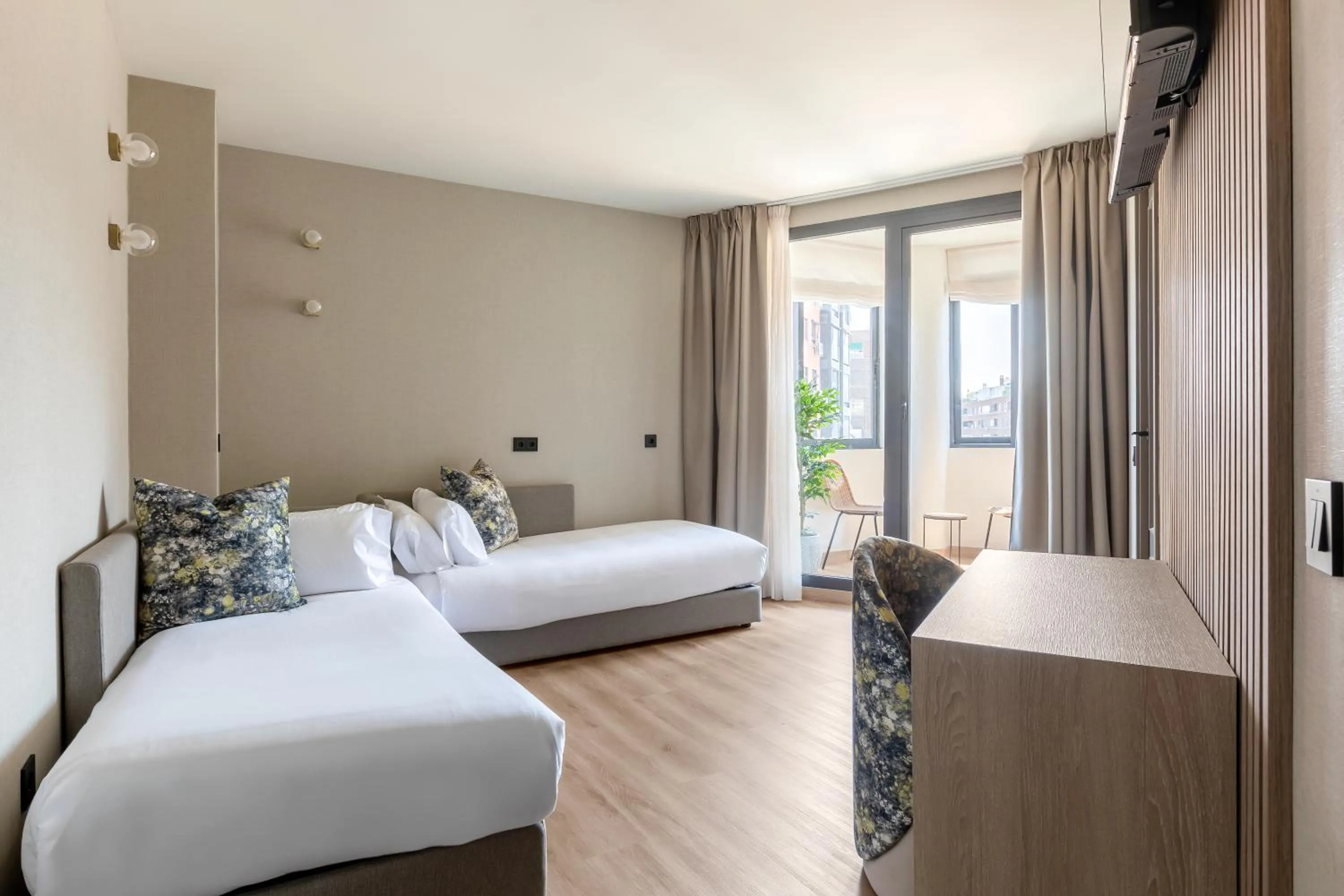 Bedroom, Bed in Acta Pirámides