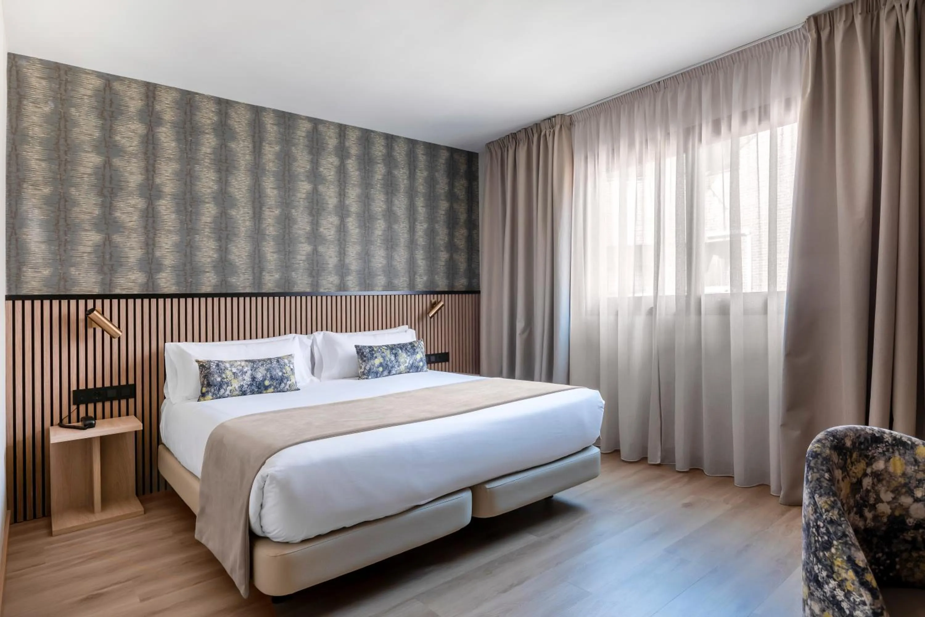 Bedroom, Bed in Acta Pirámides