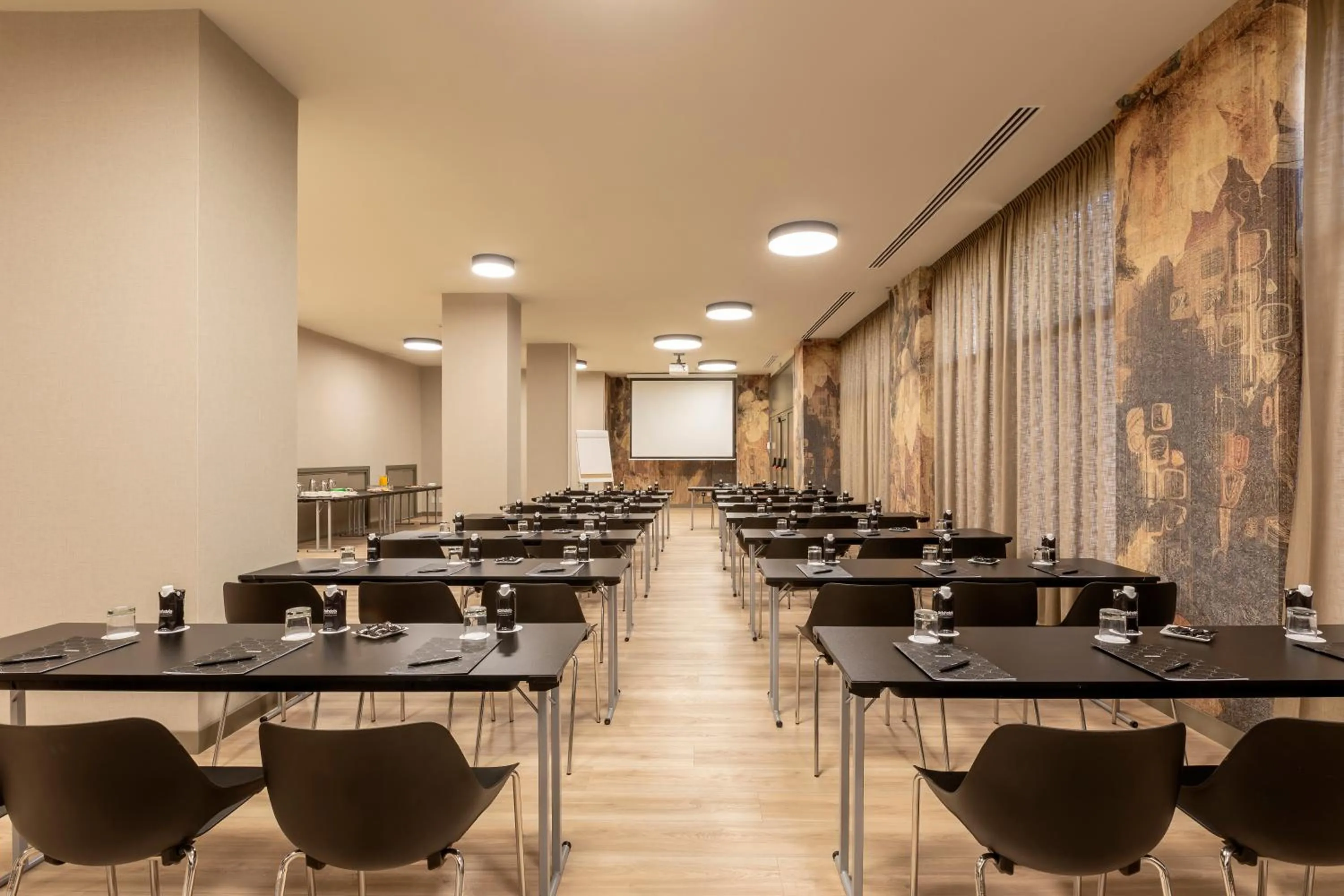 Meeting/conference room in Acta Pirámides