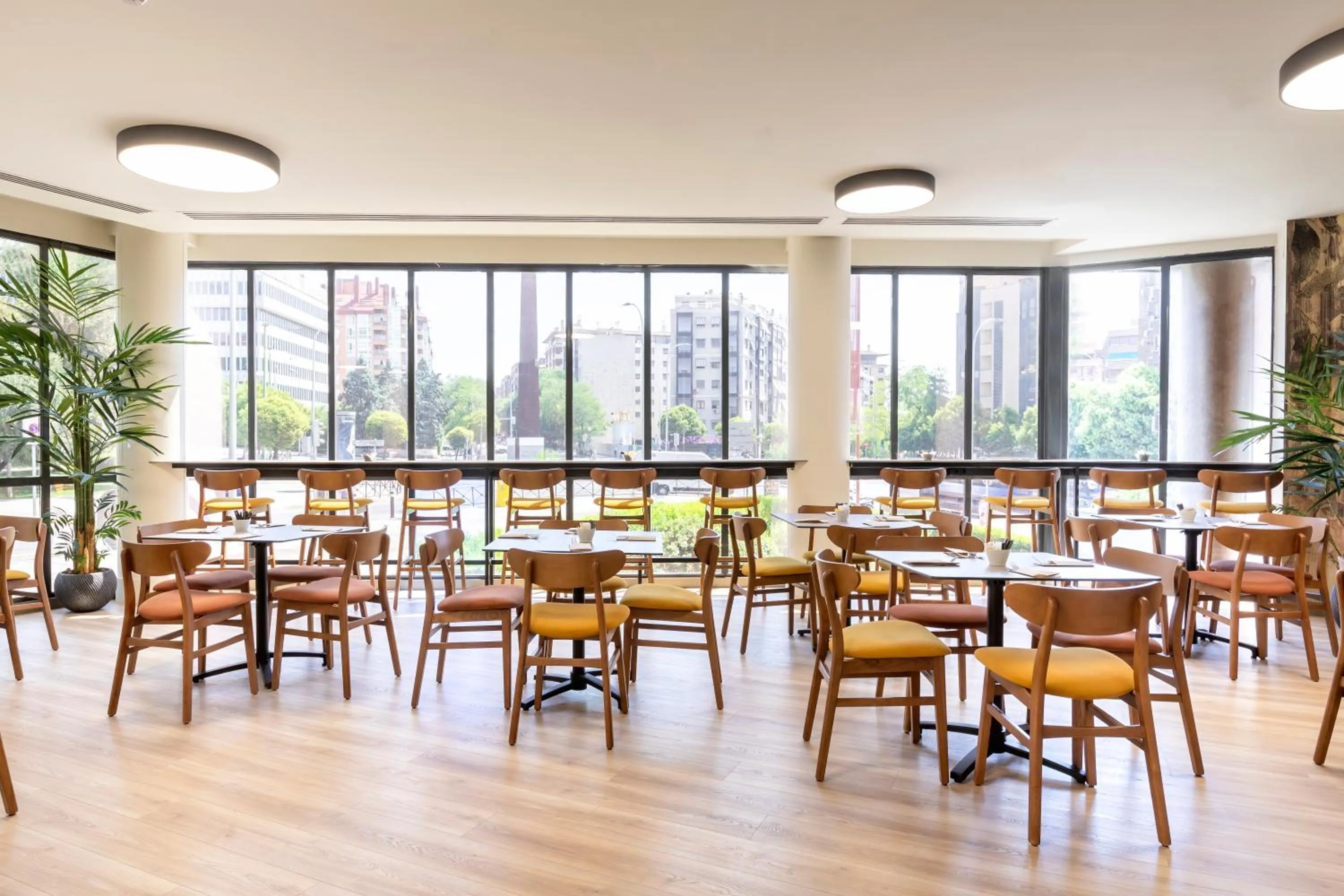 Breakfast in Acta Pirámides