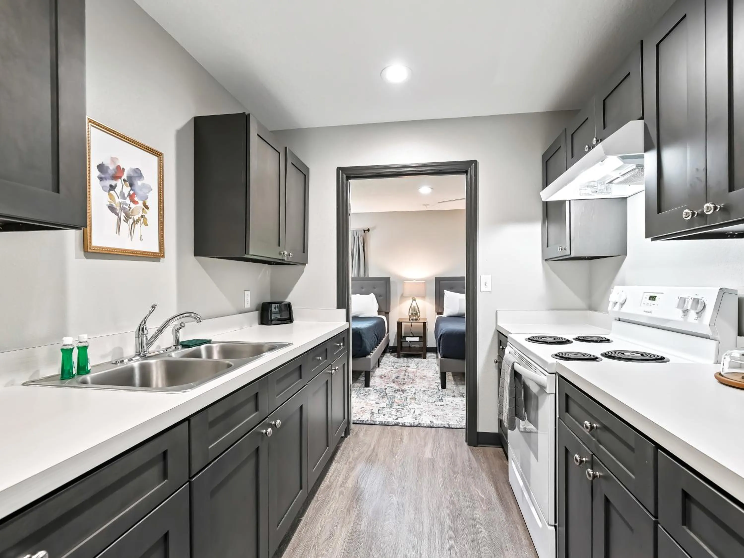 Kitchen or kitchenette in Baymont by Wyndham Ocala Suites