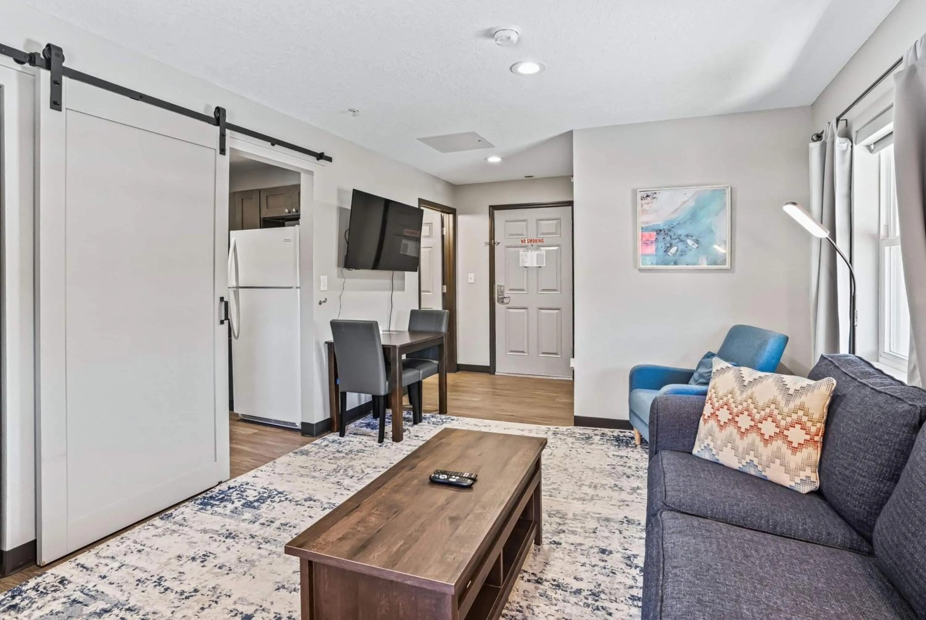 Photo of the whole room in Baymont by Wyndham Ocala Suites