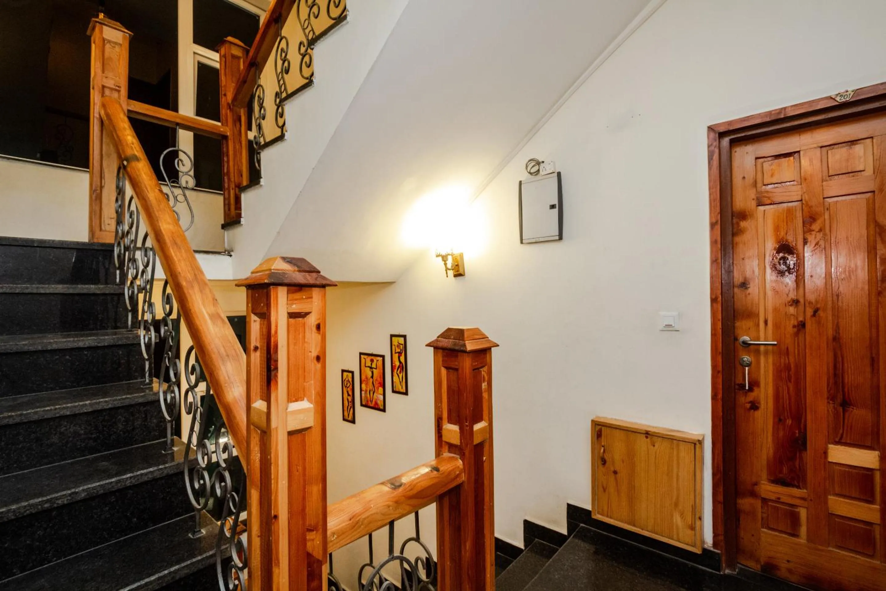 Lobby or reception in Tripli Hotels Stone House Cottage