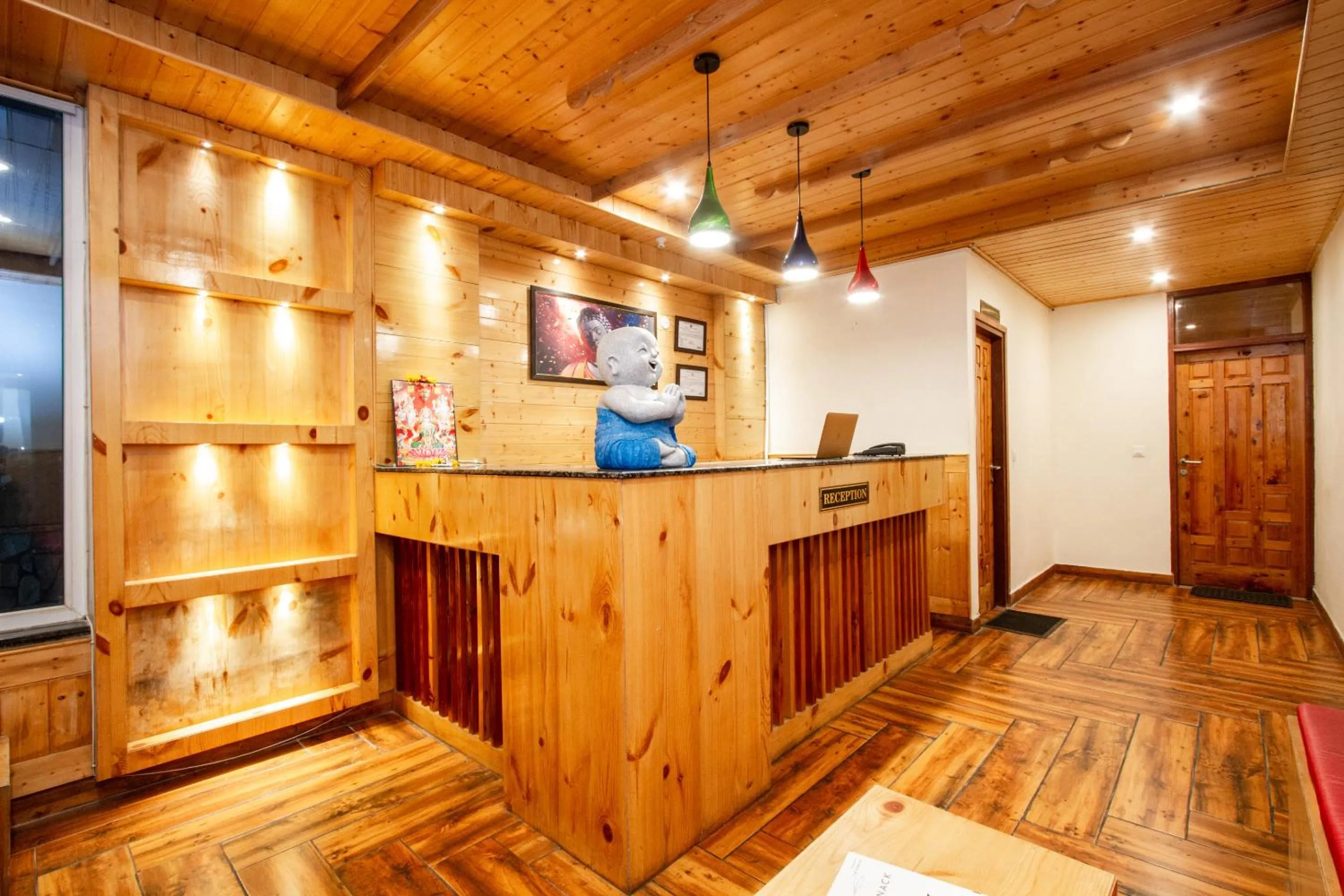 Lobby or reception in Tripli Hotels Stone House Cottage