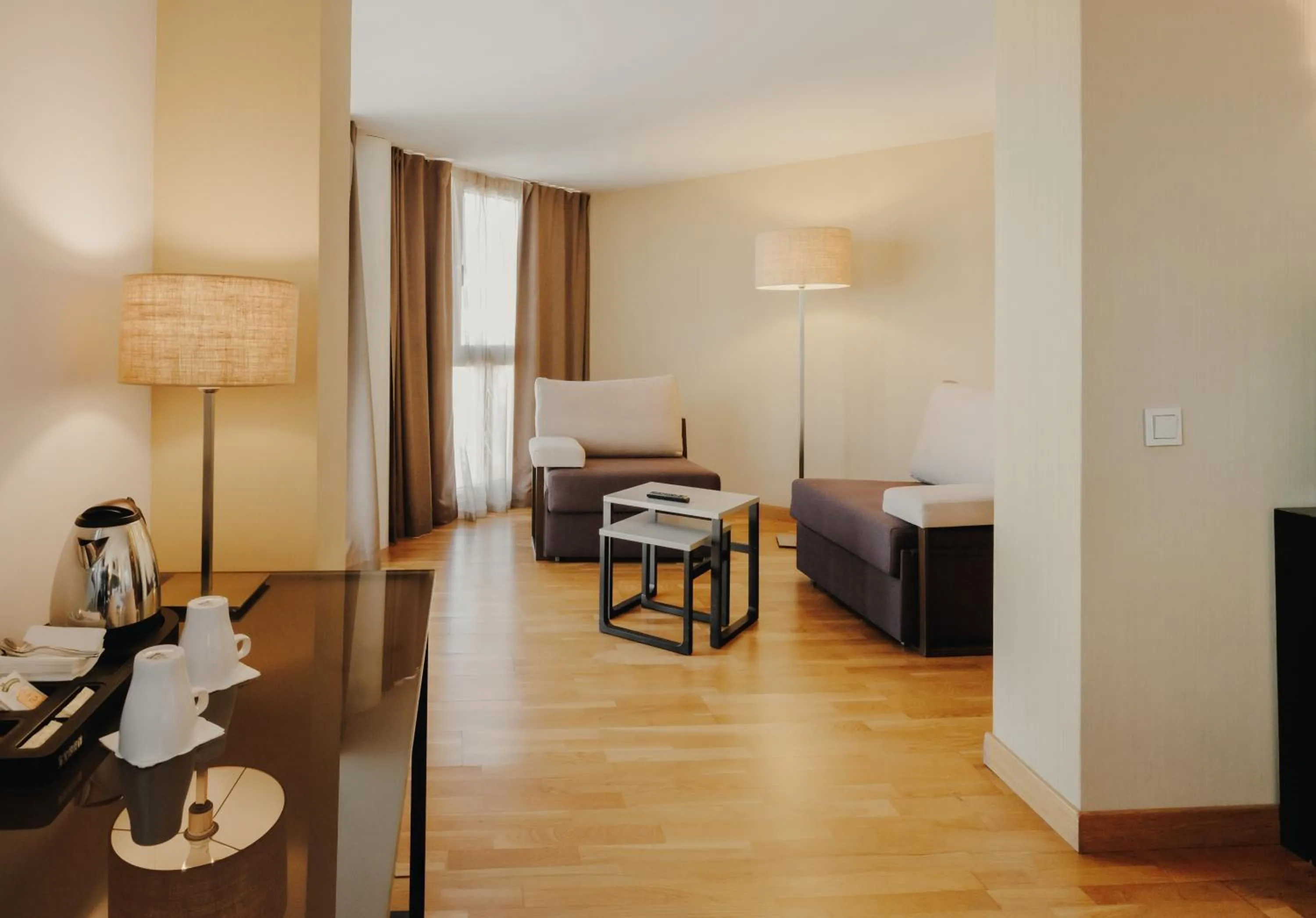 Family, Bed in Rafaelhoteles Atocha